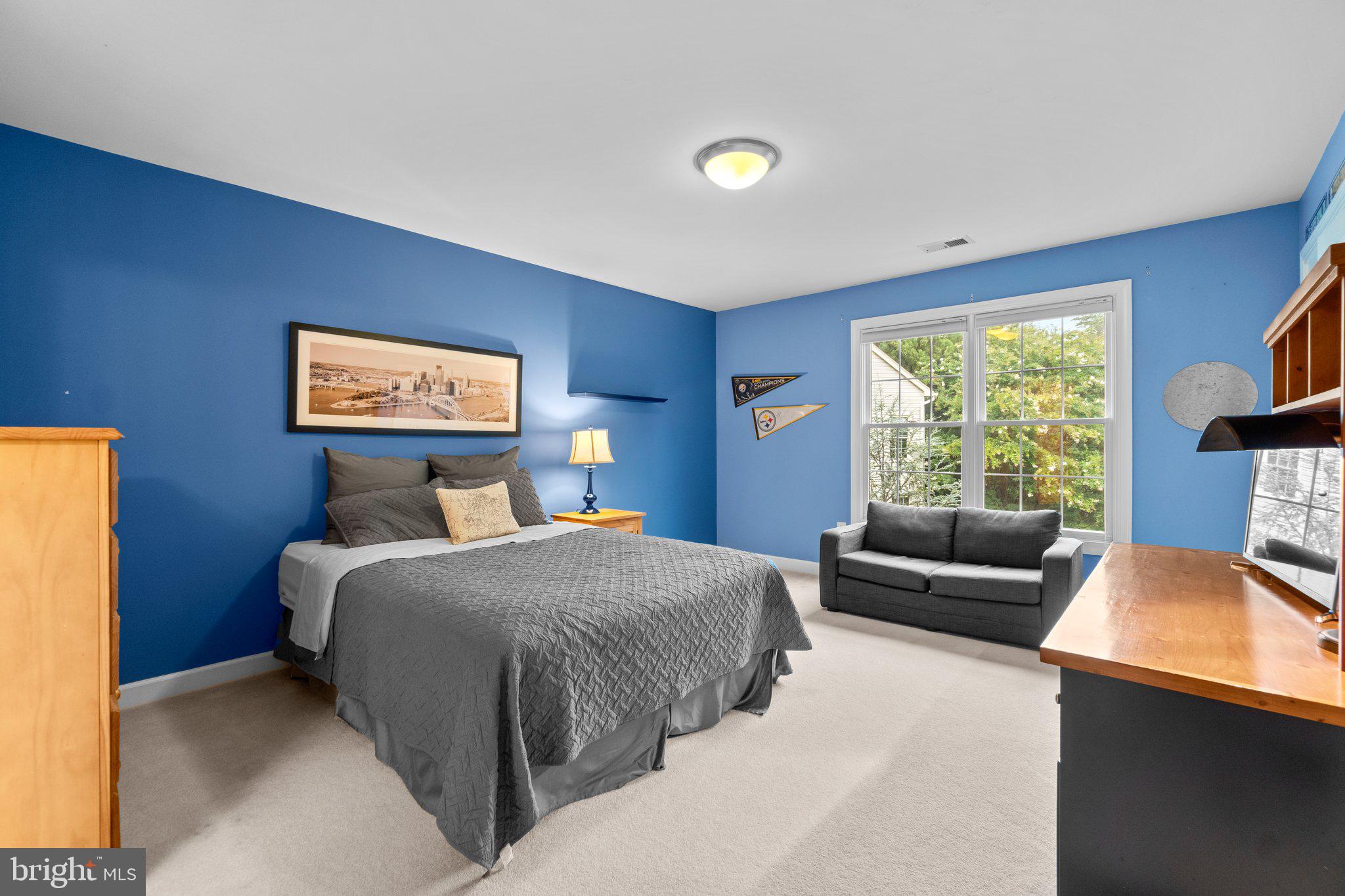 WILLOWS OF POTOMAC - Residential