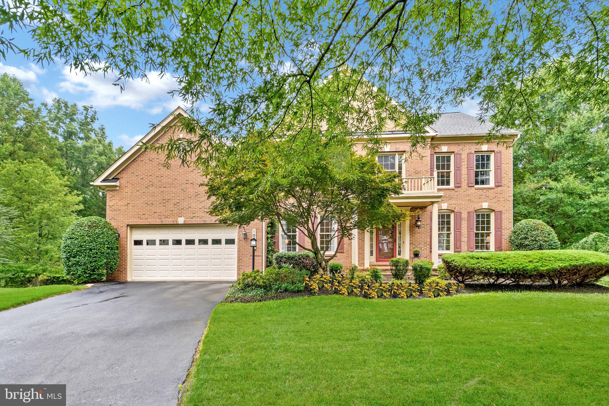 WILLOWS OF POTOMAC - Residential