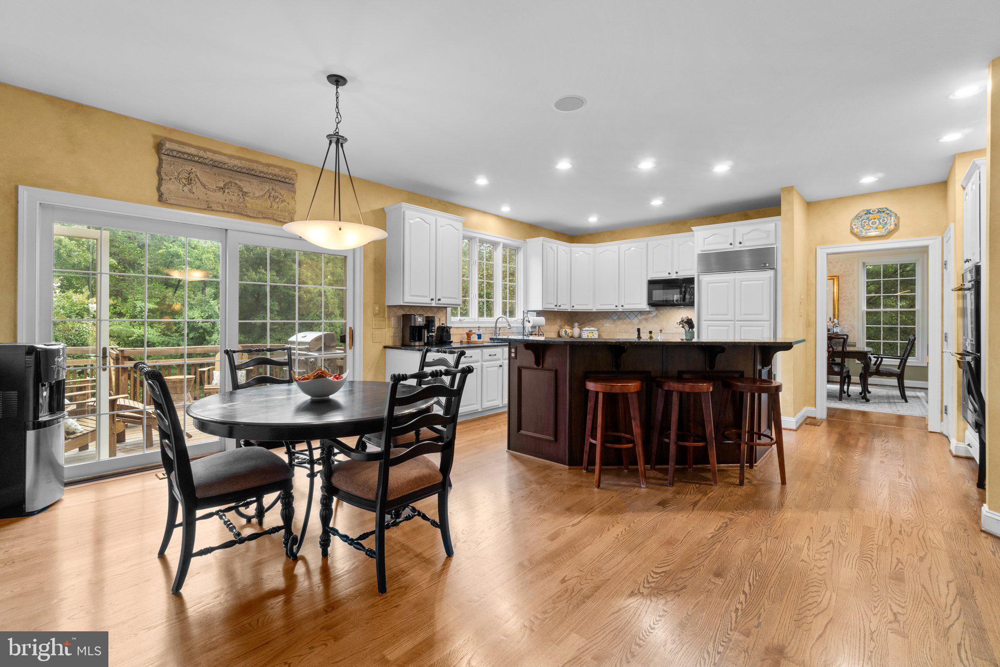 WILLOWS OF POTOMAC - Residential