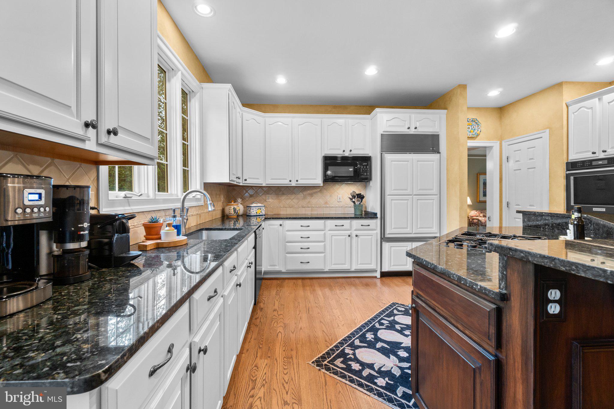 WILLOWS OF POTOMAC - Residential