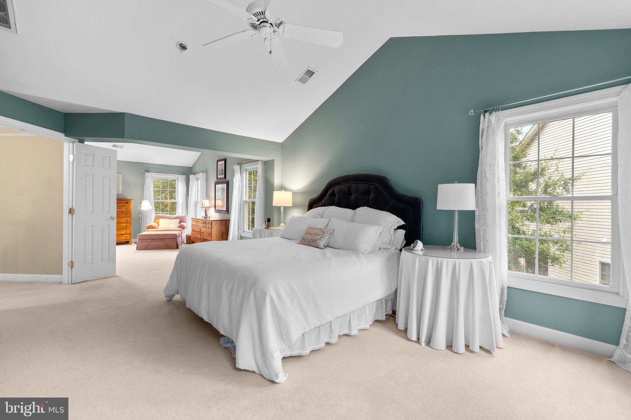 WILLOWS OF POTOMAC - Residential