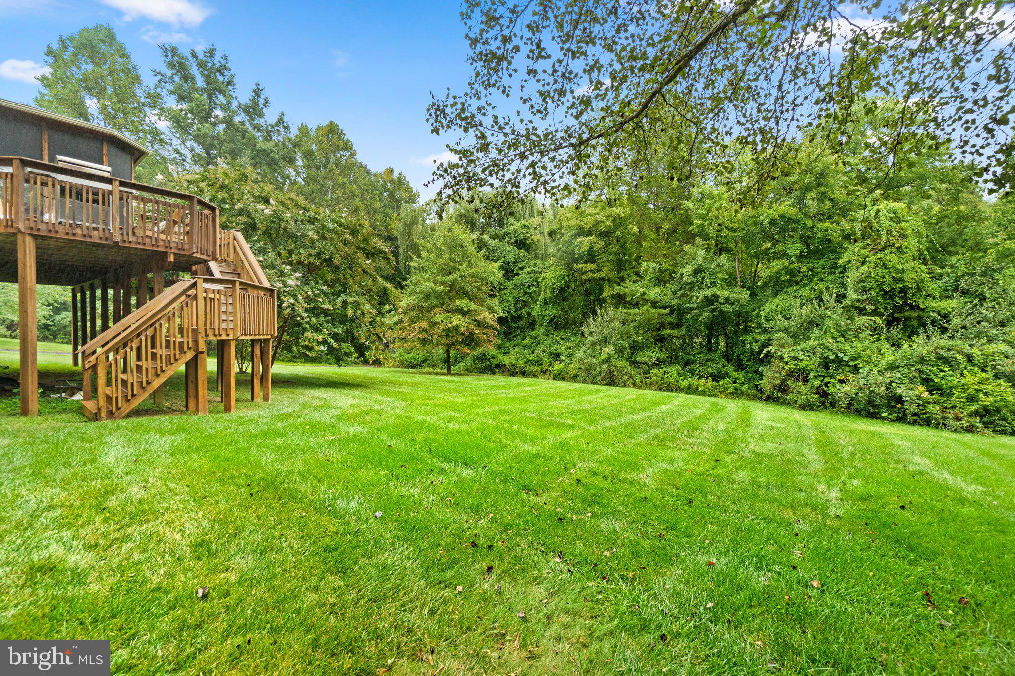 WILLOWS OF POTOMAC - Residential