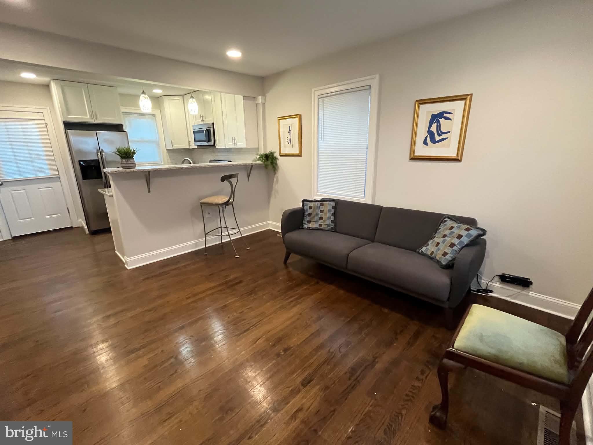 4549 EADS NE