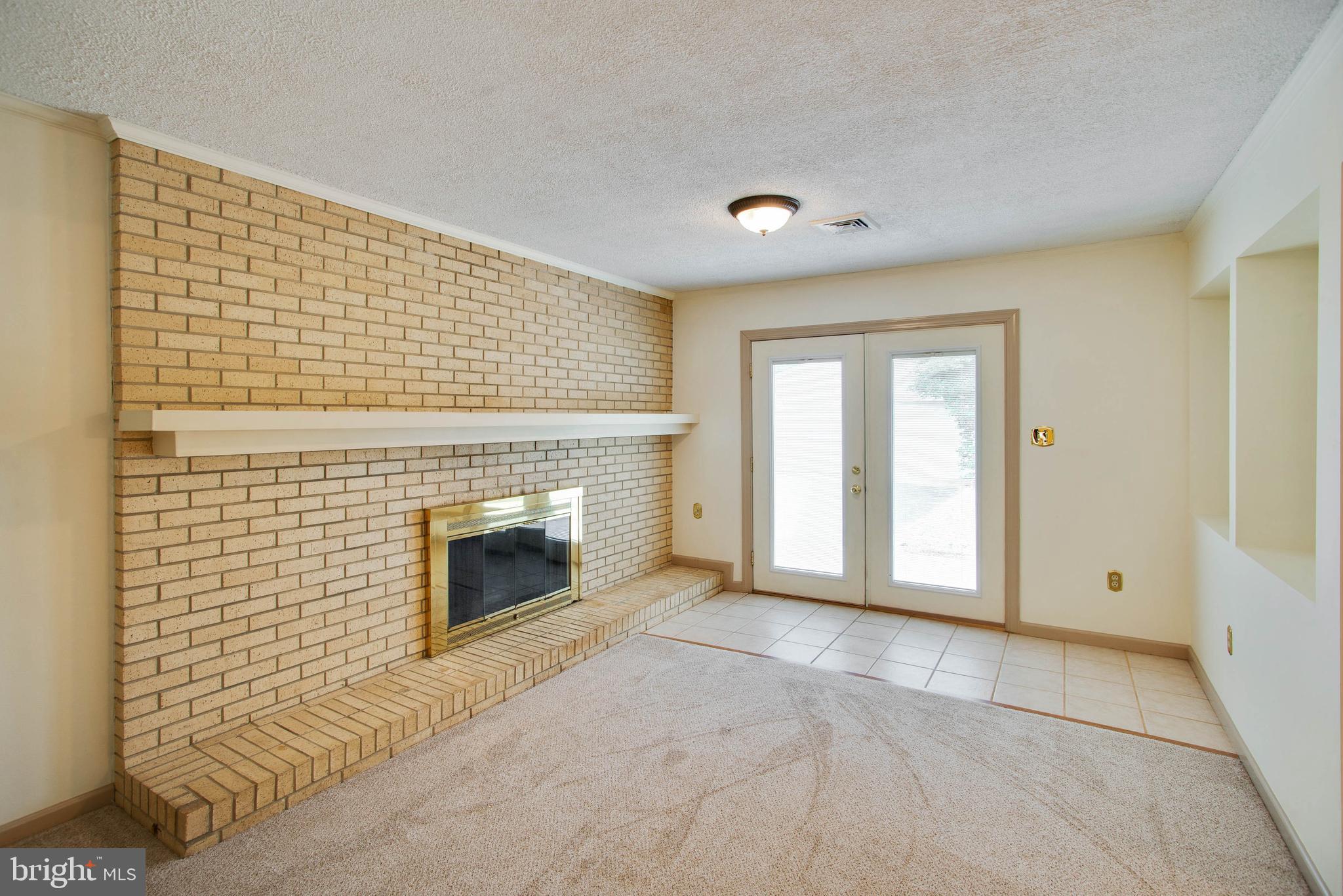 SINGING HILLS SUB - Residential