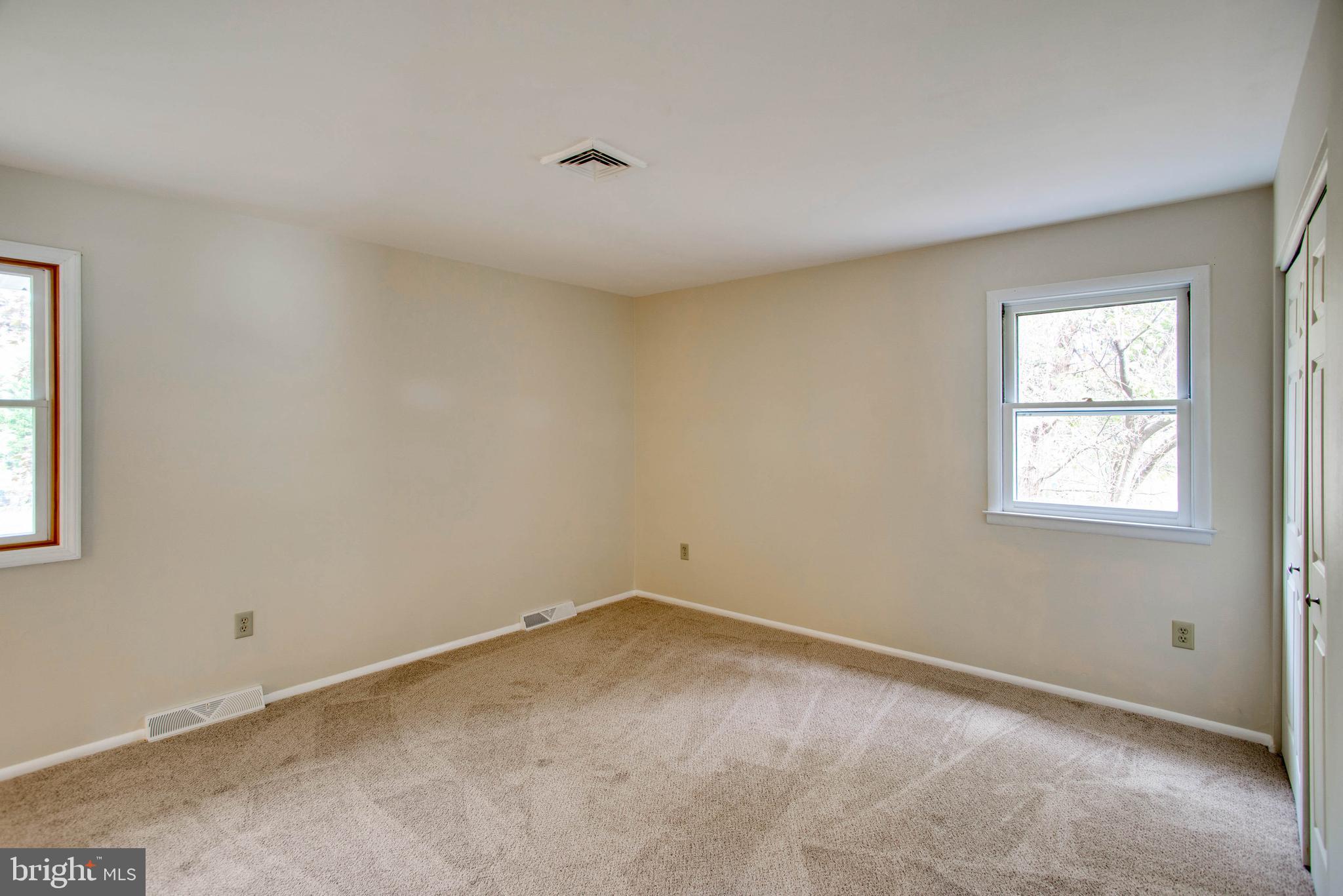 SINGING HILLS SUB - Residential