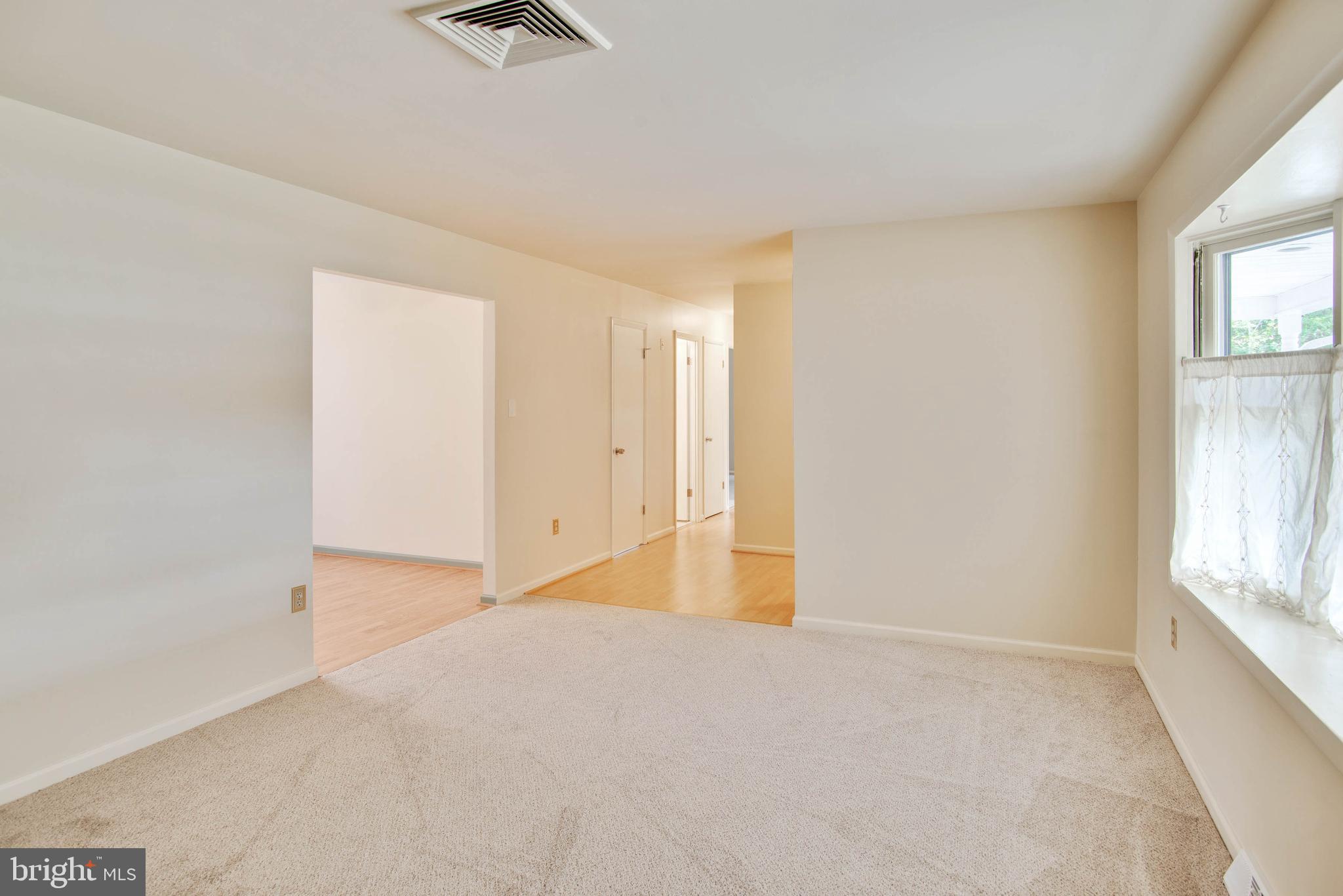 SINGING HILLS SUB - Residential