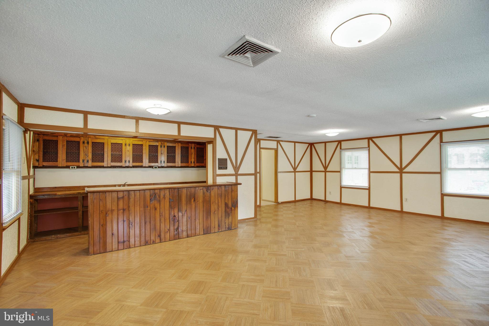 SINGING HILLS SUB - Residential