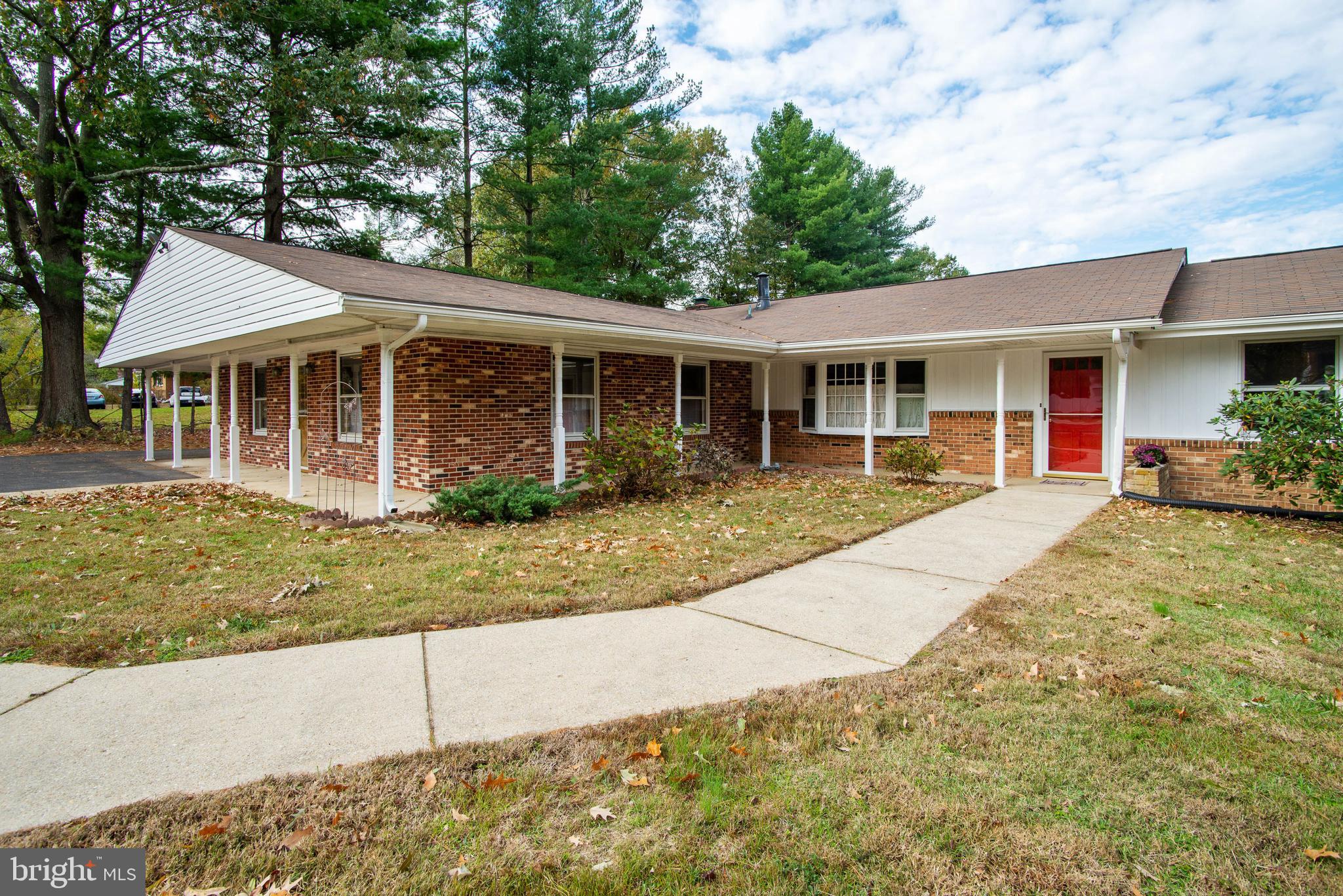 SINGING HILLS SUB - Residential