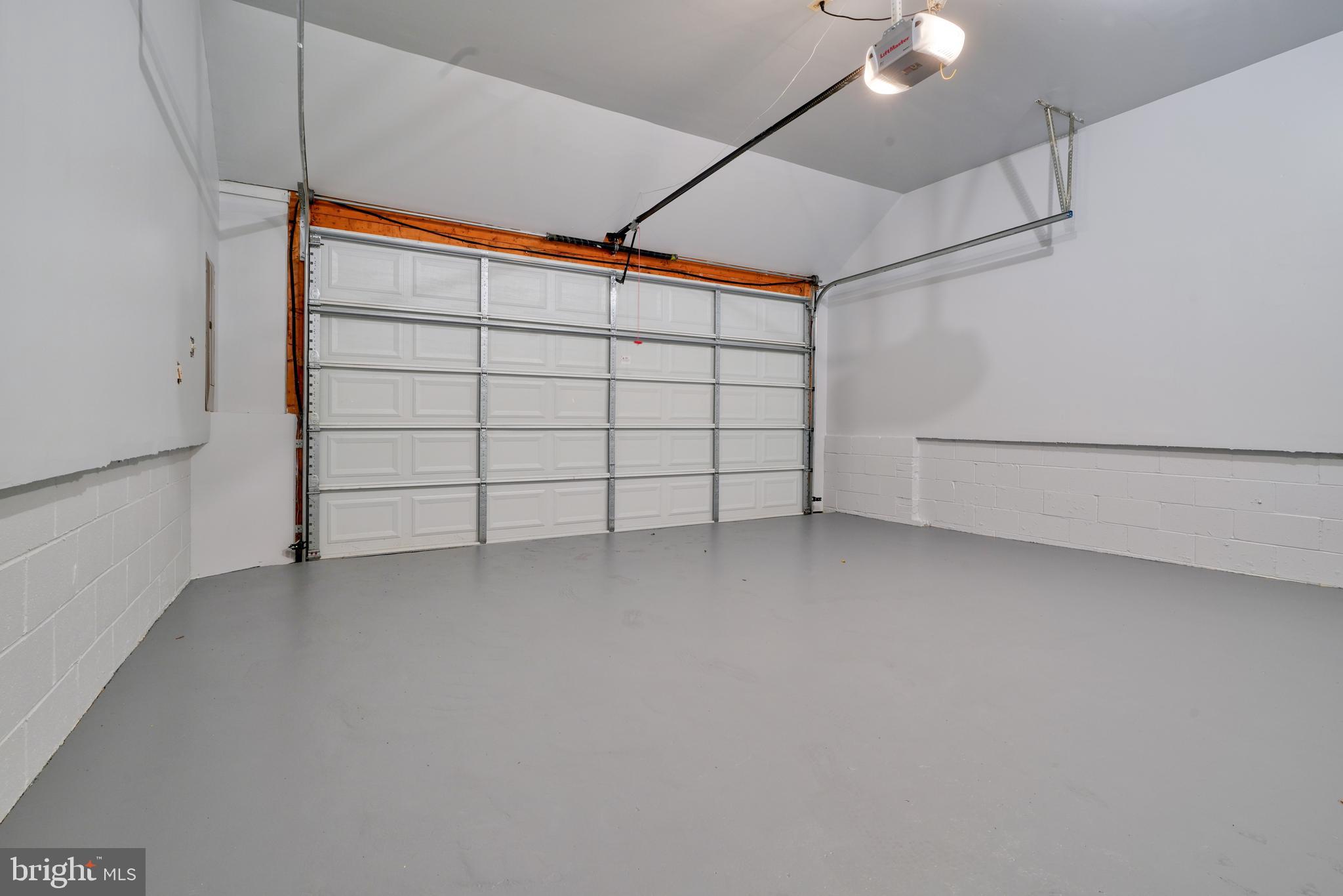 SPICER'S RUN AT BOLTON HILL - Residential Lease