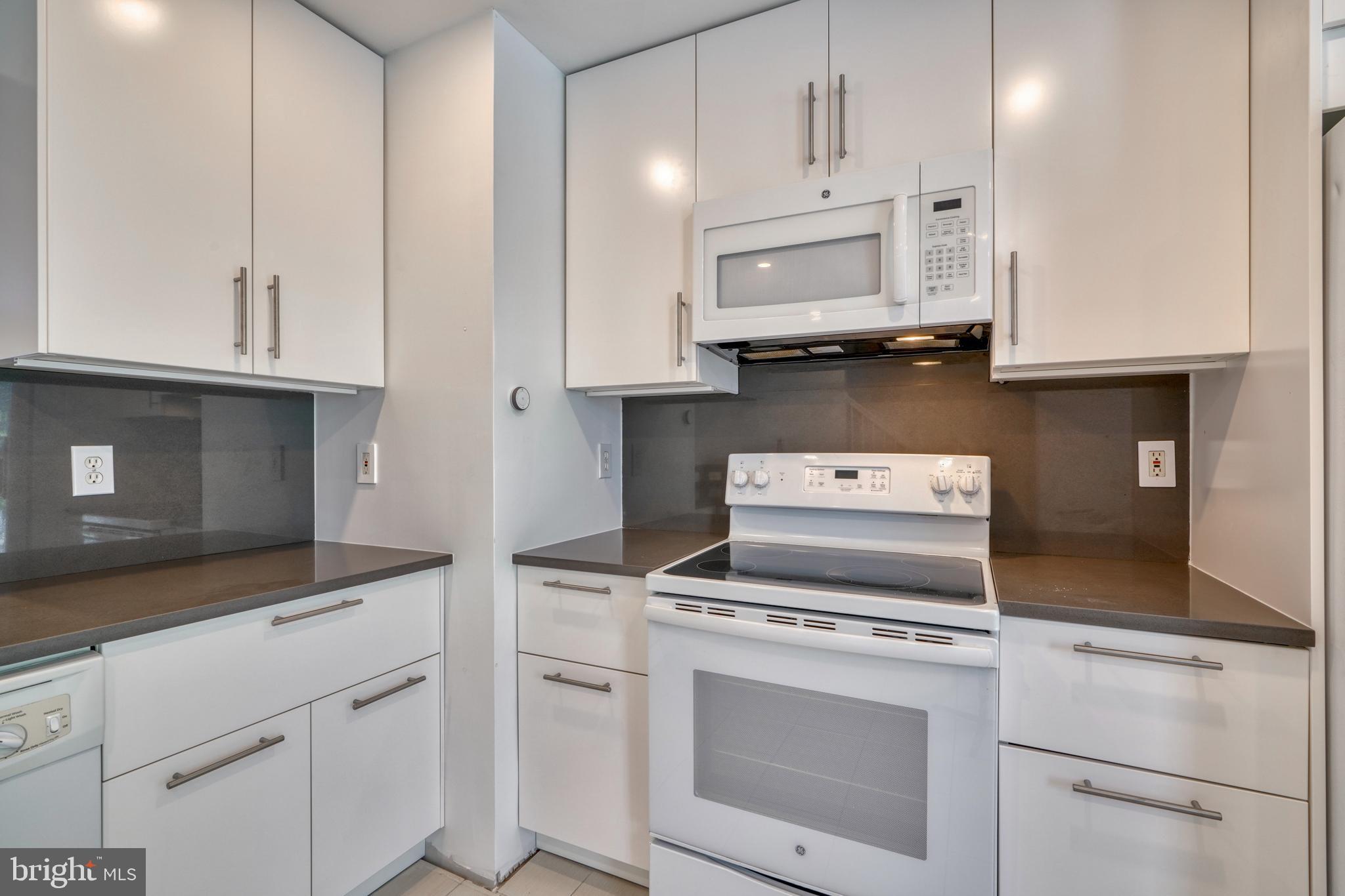 SPICER'S RUN AT BOLTON HILL - Residential Lease