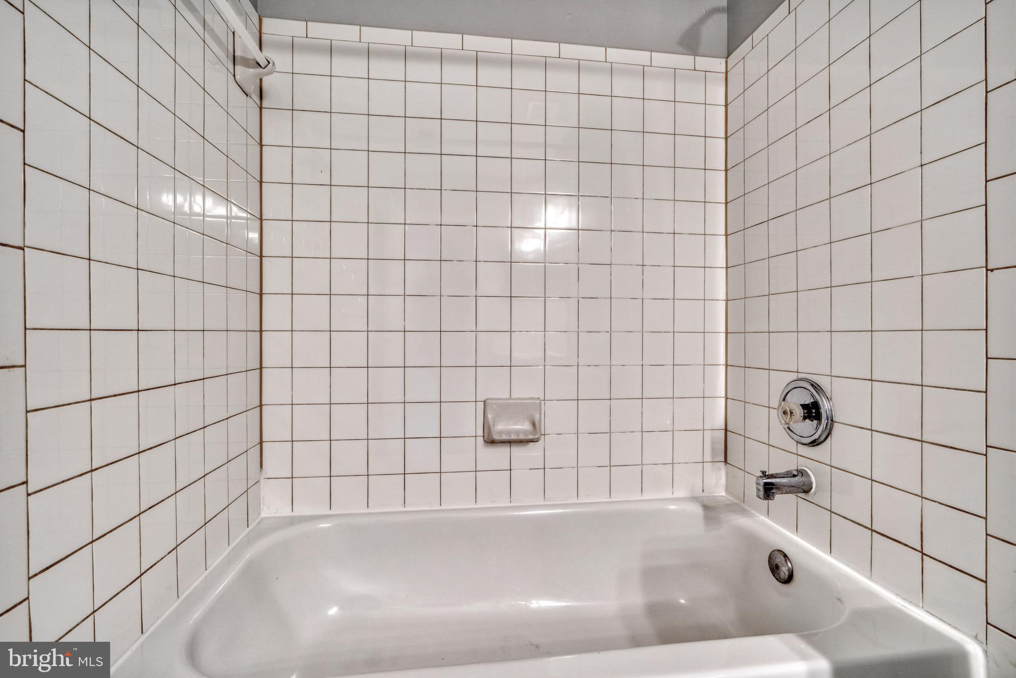 SPICER'S RUN AT BOLTON HILL - Residential Lease