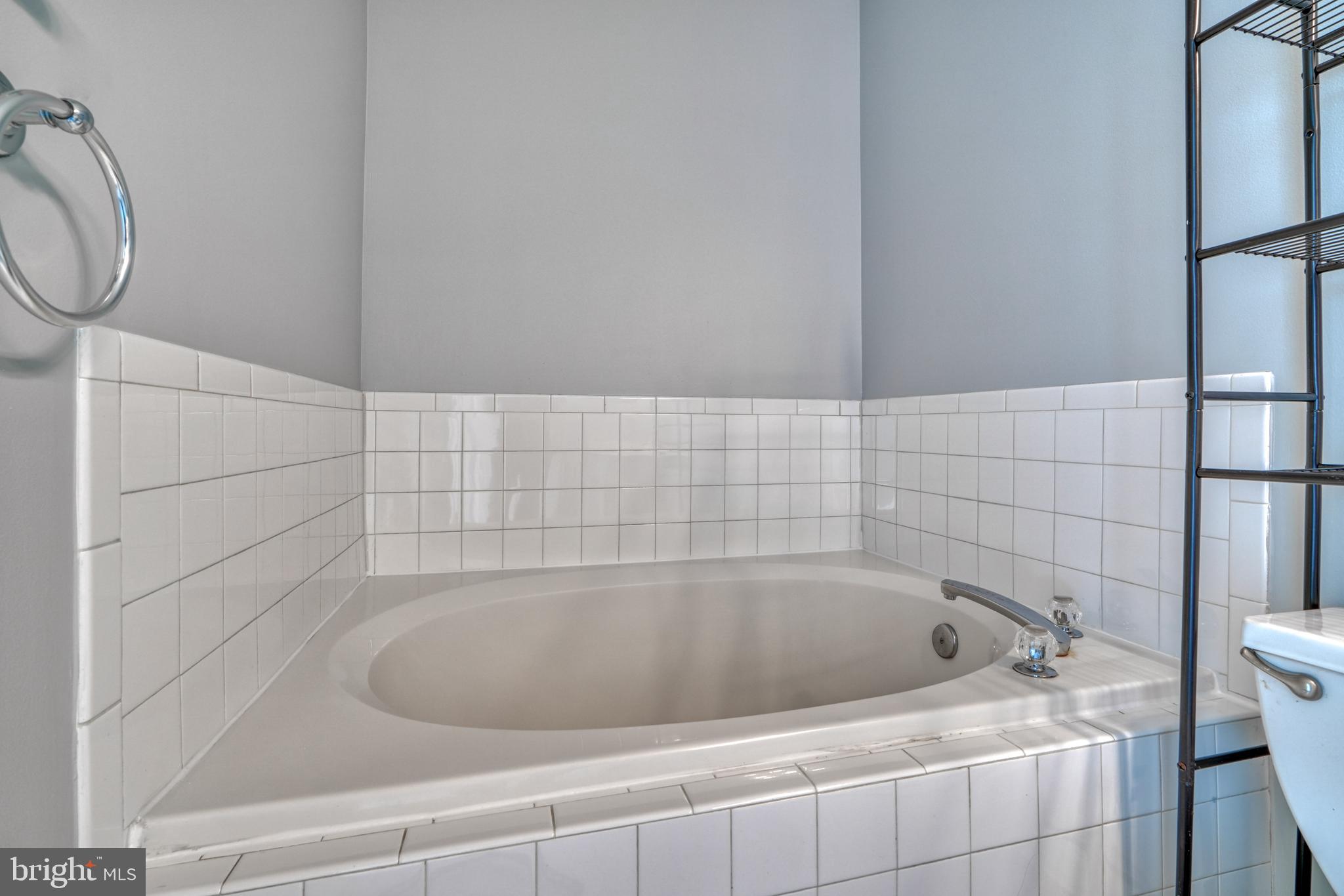 SPICER'S RUN AT BOLTON HILL - Residential Lease