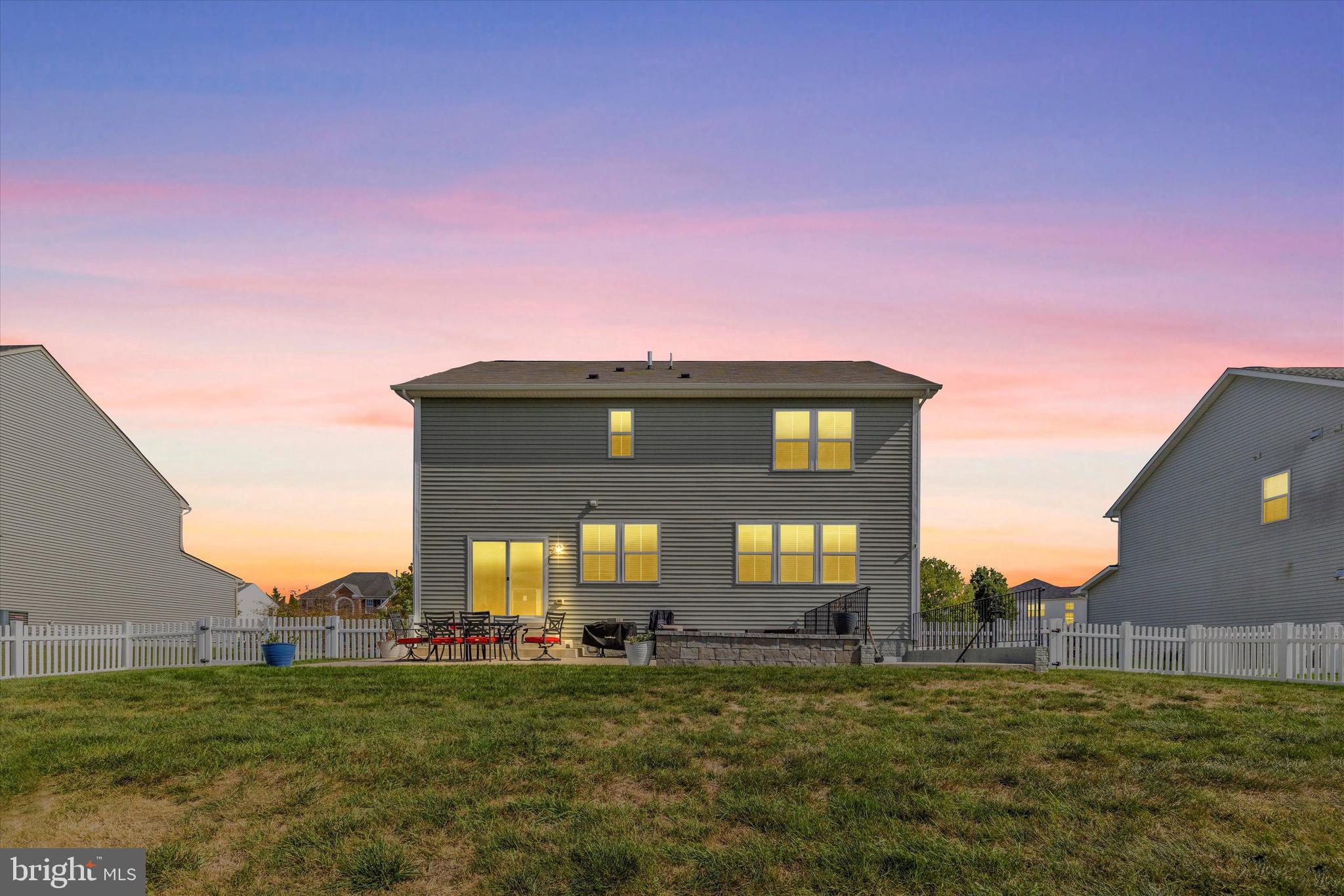 1417 RAMBLEWOOD DRIVE