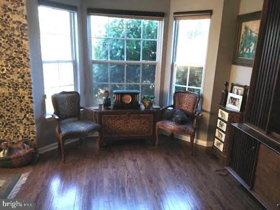 DEER RUN AT MAYFIELD - Residential