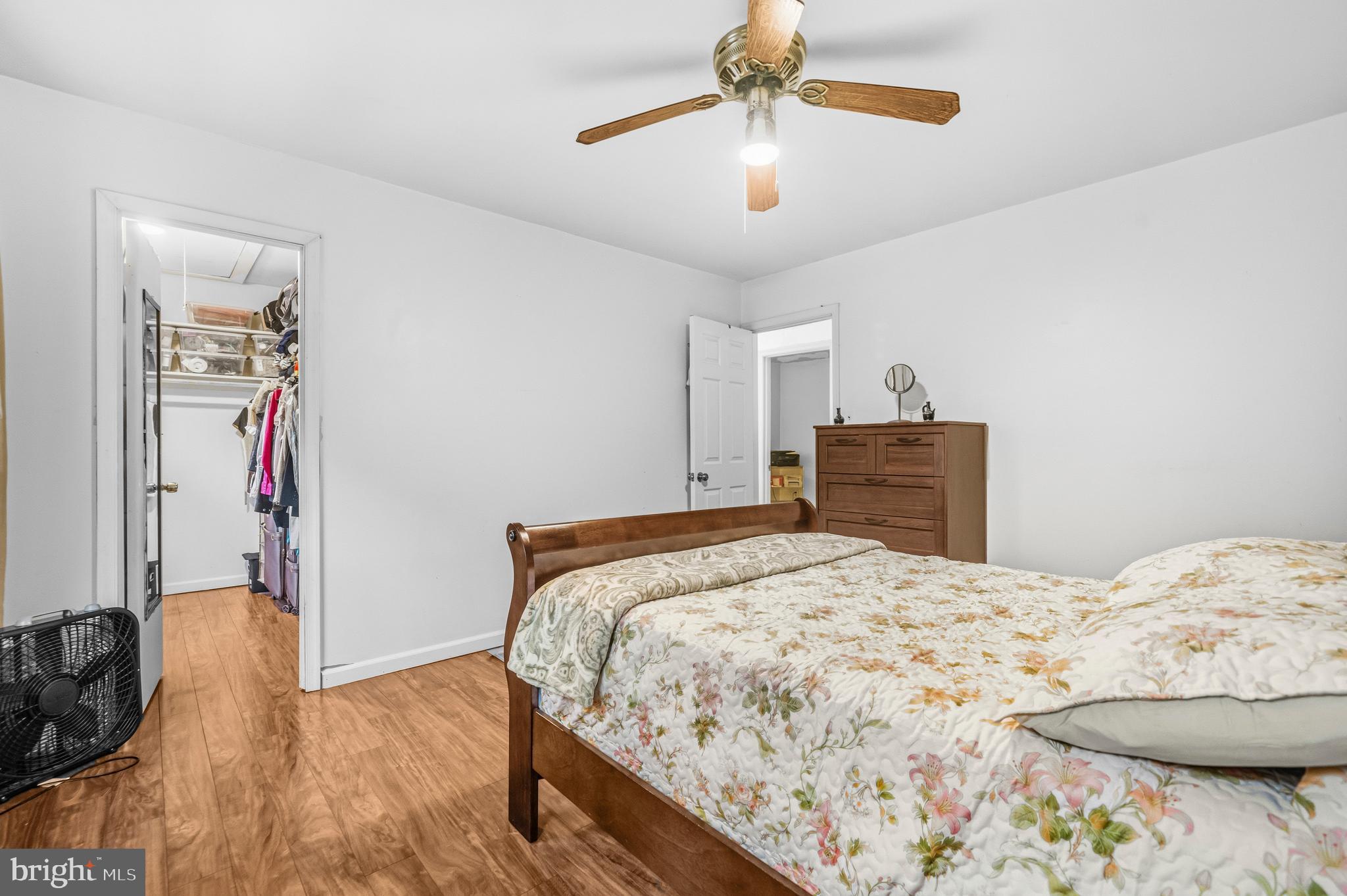 NEWINGTON STATION - Residential