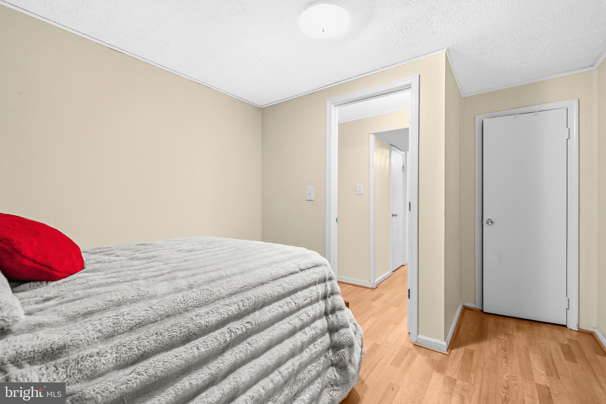 NEWINGTON STATION - Residential