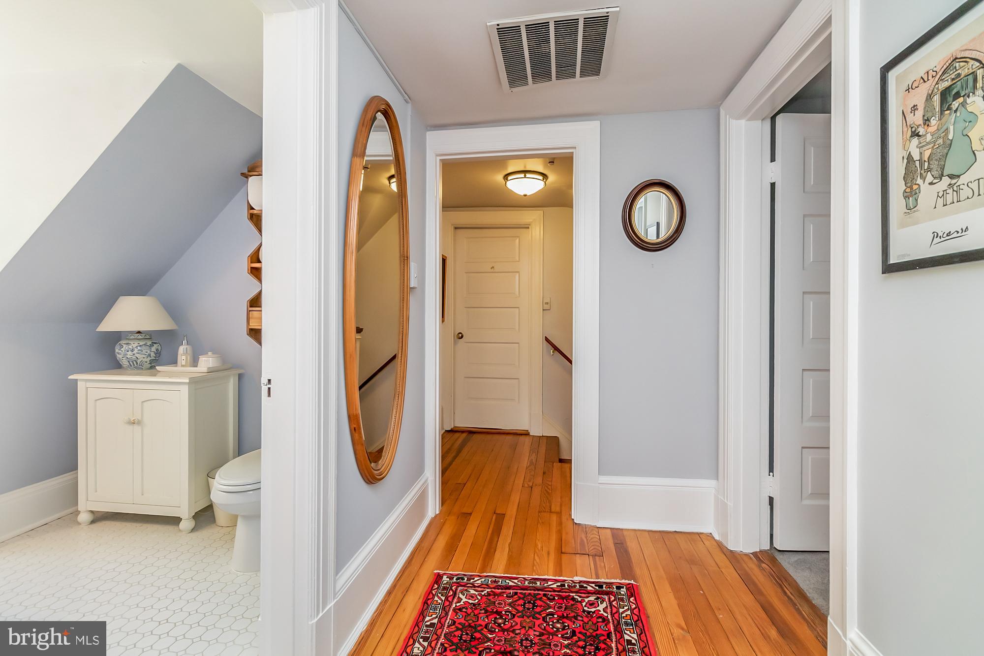 ROLAND PARK - Residential