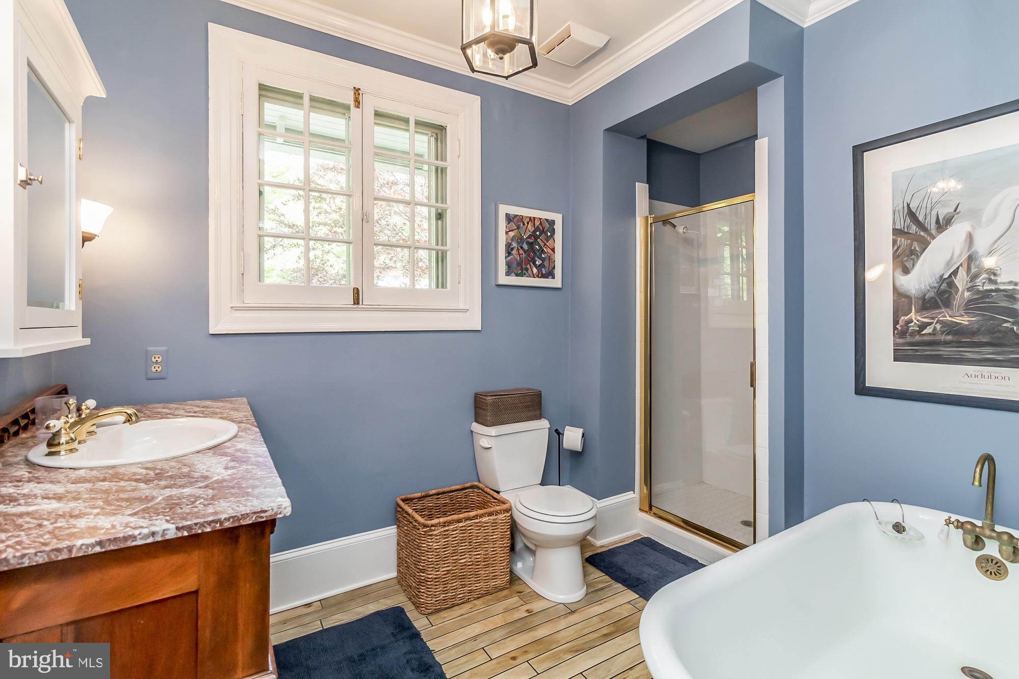 ROLAND PARK - Residential