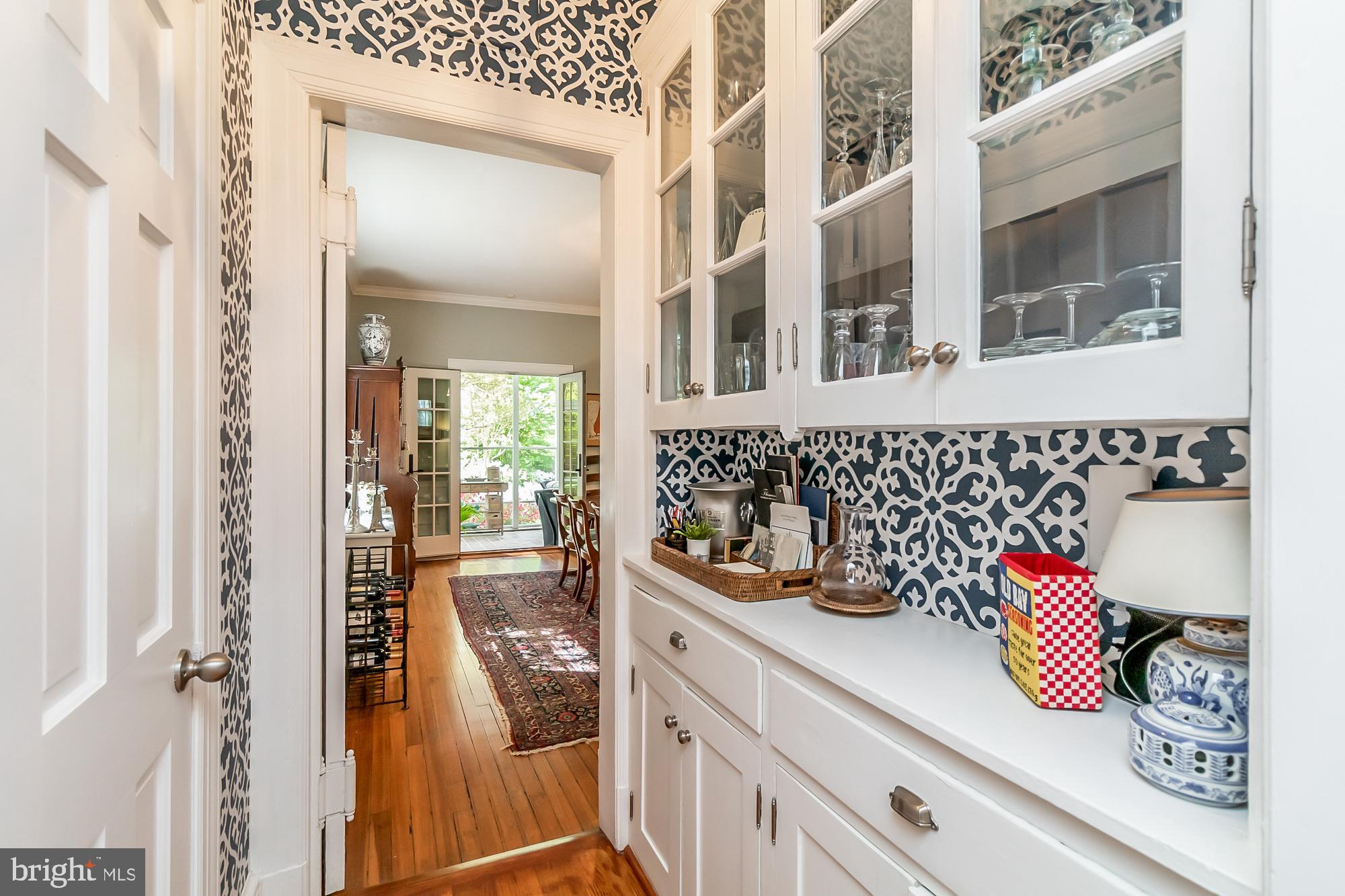 ROLAND PARK - Residential