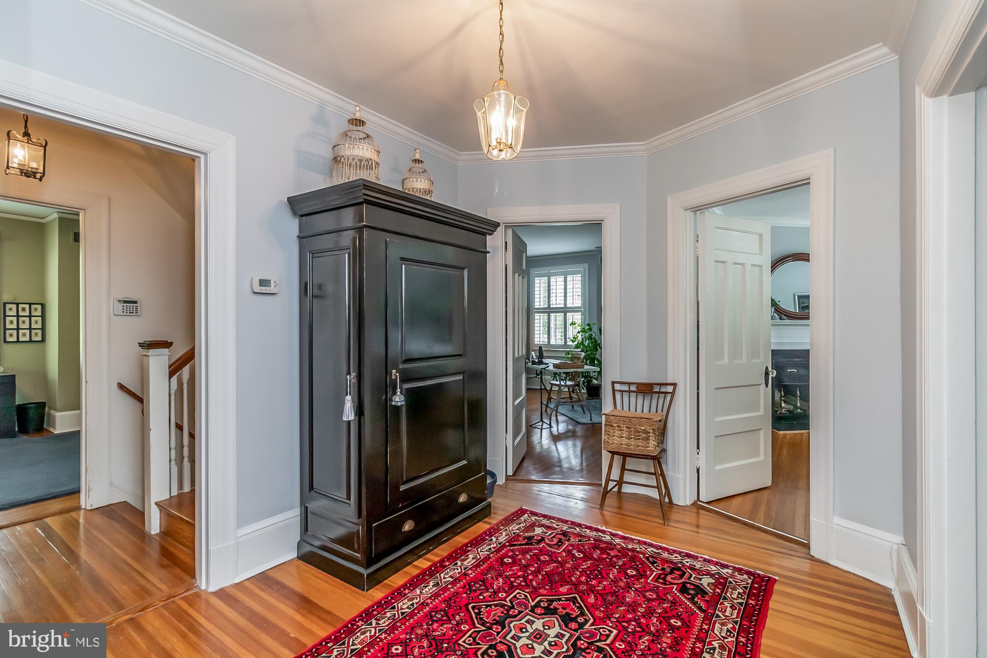 ROLAND PARK - Residential