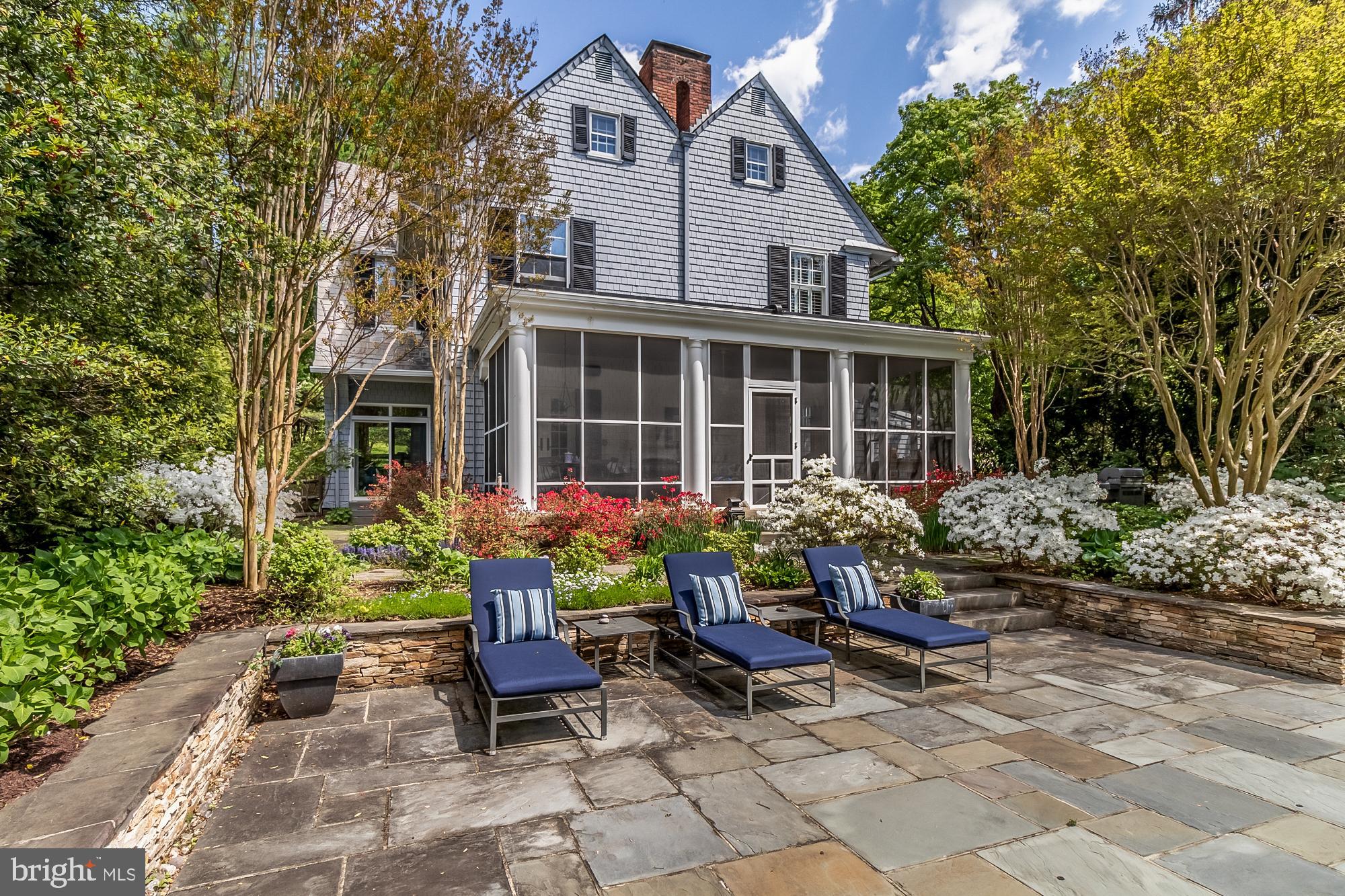 ROLAND PARK - Residential