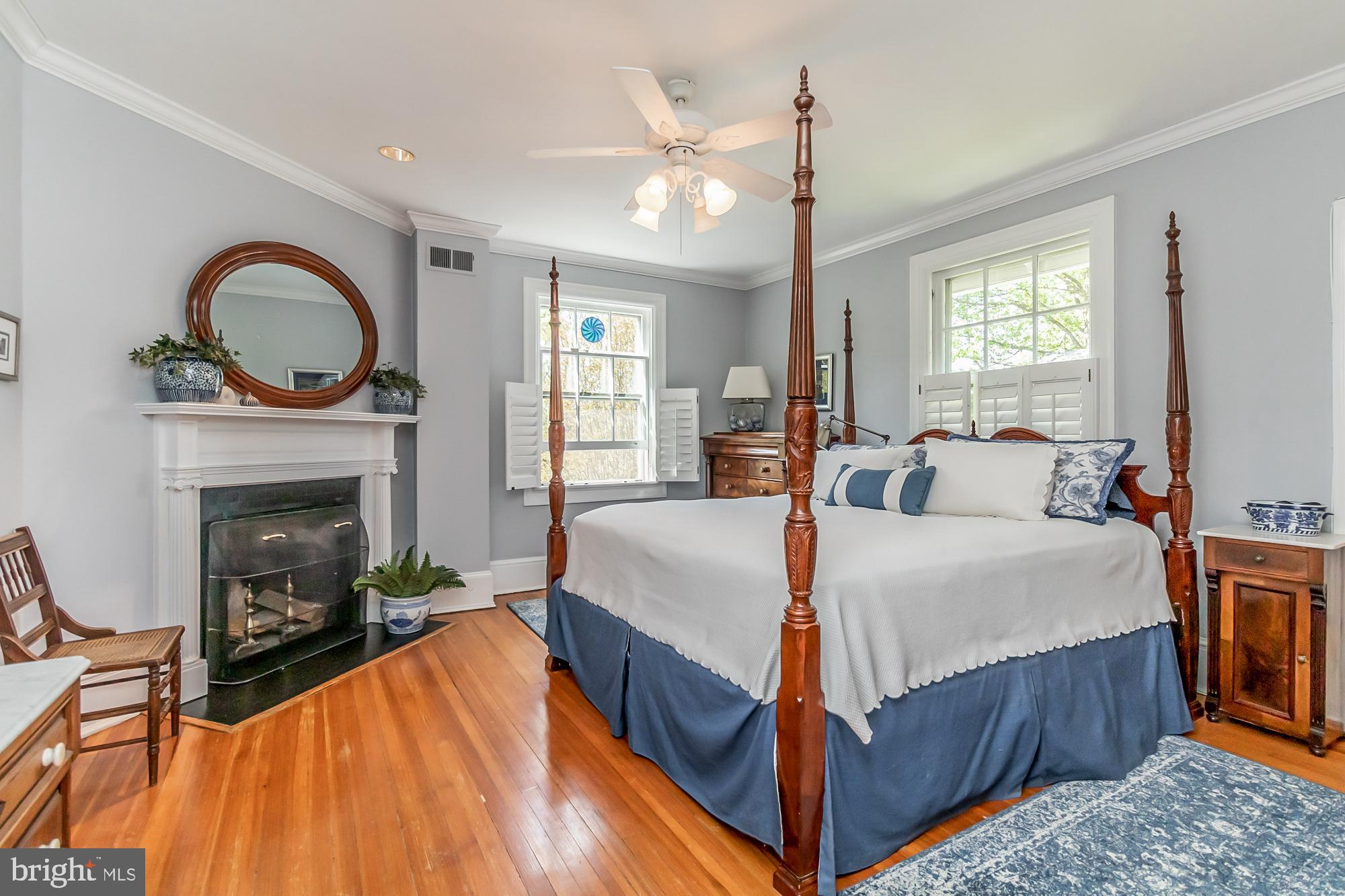 ROLAND PARK - Residential