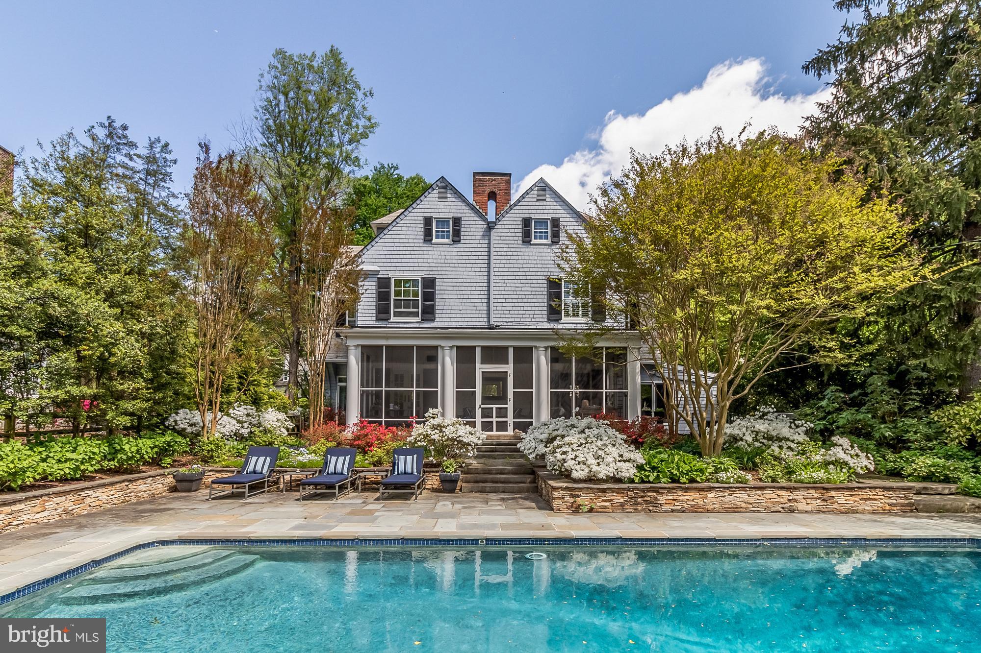 ROLAND PARK - Residential
