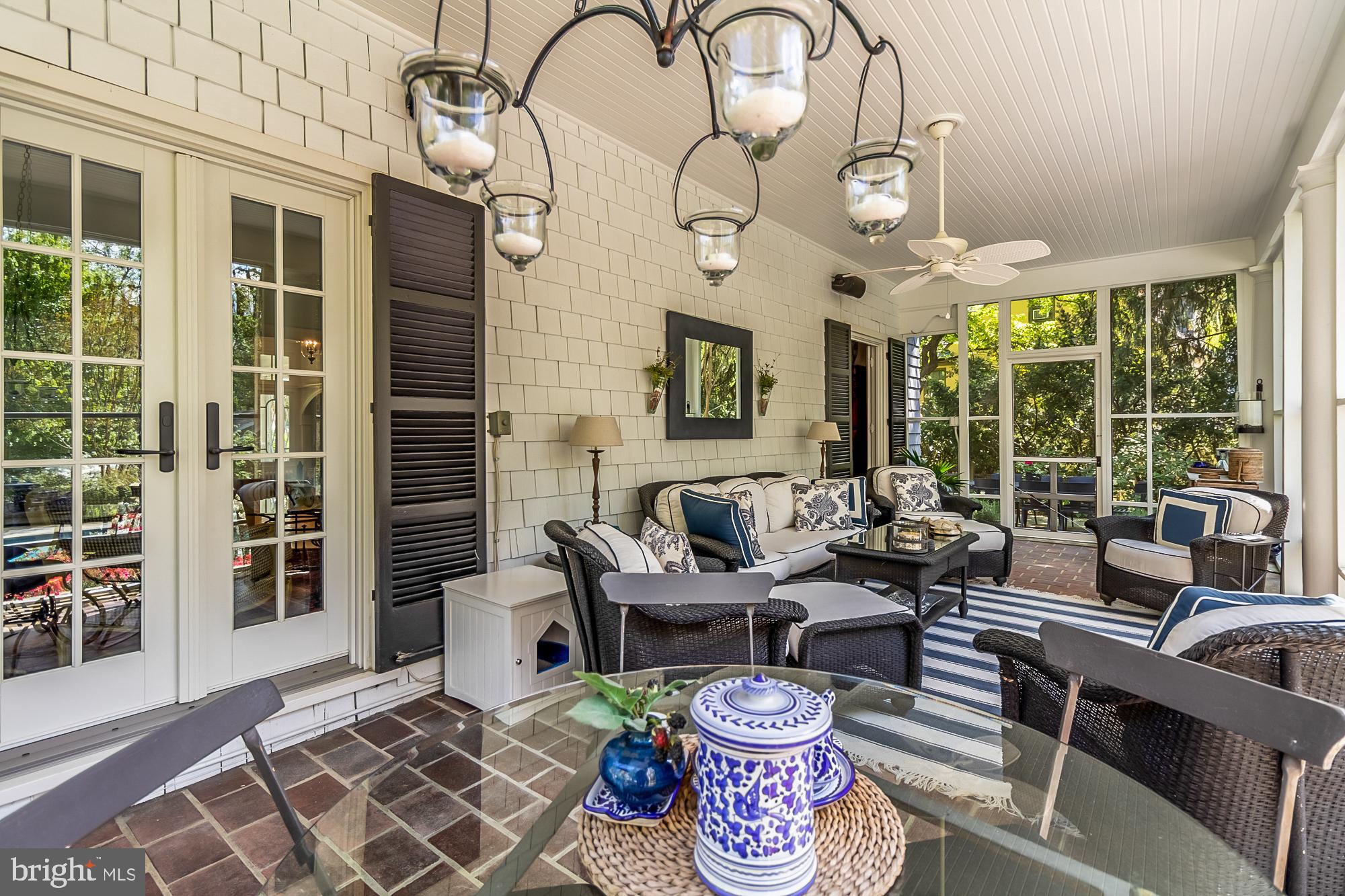 ROLAND PARK - Residential