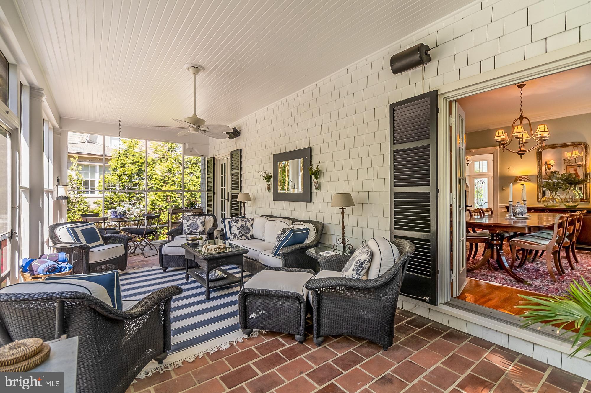 ROLAND PARK - Residential