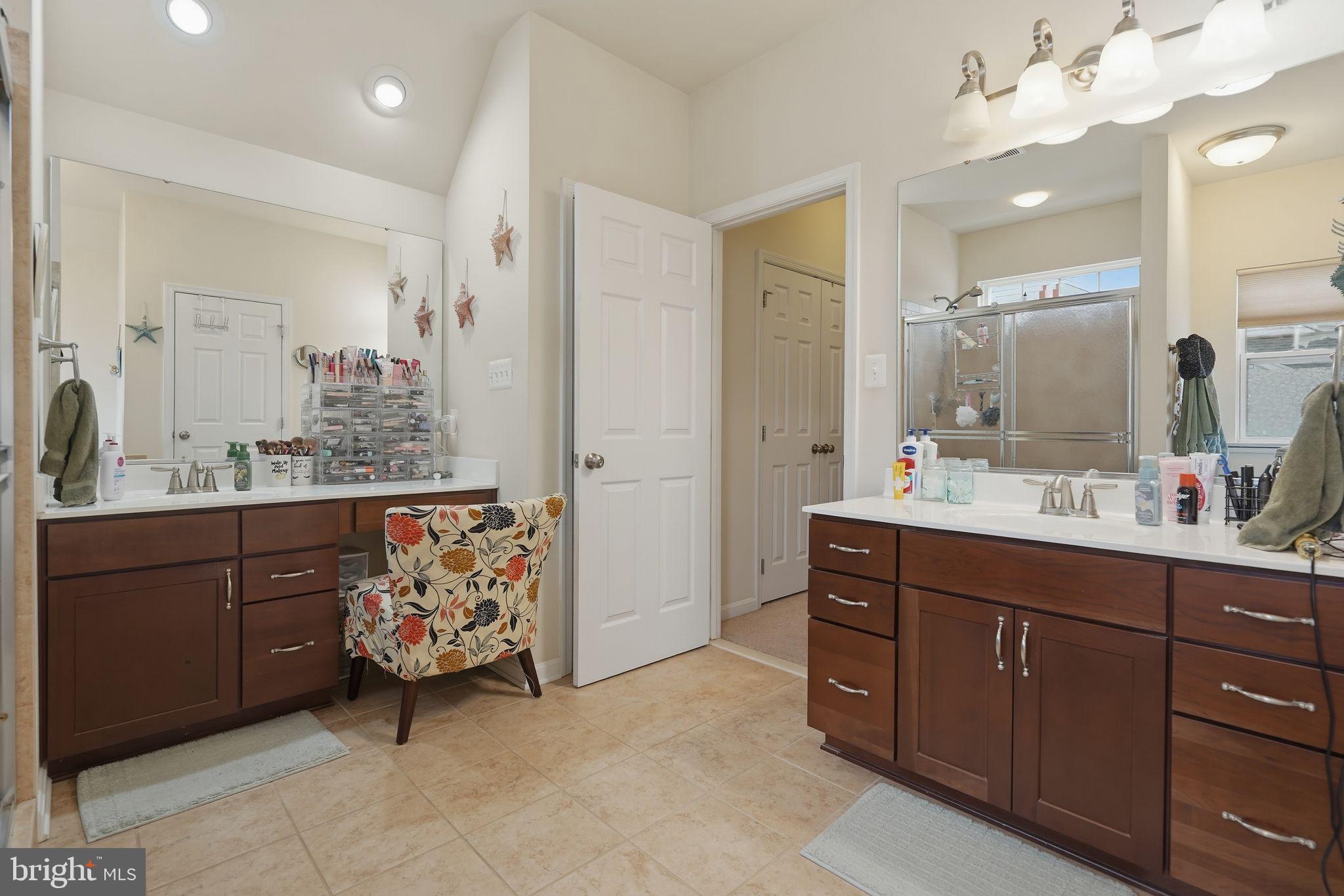 ELIZABETH HILLS PHASE 1 - Residential