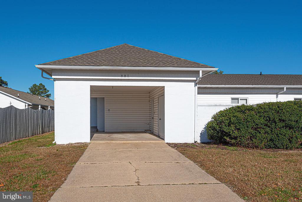 901 NORTHERN AVENUE 901