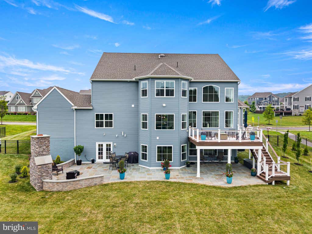 Photo of 113 Parkview Way, NEWTOWN SQUARE, PA 19073 (MLS # PADE2120620)