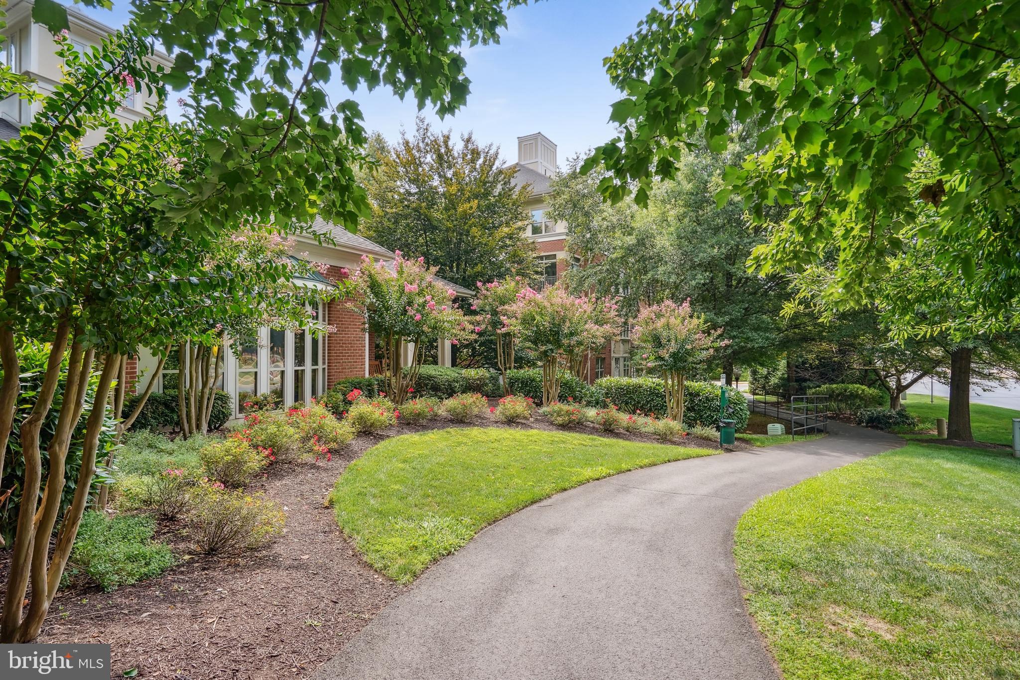 11775 STRATFORD HOUSE PLACE 112