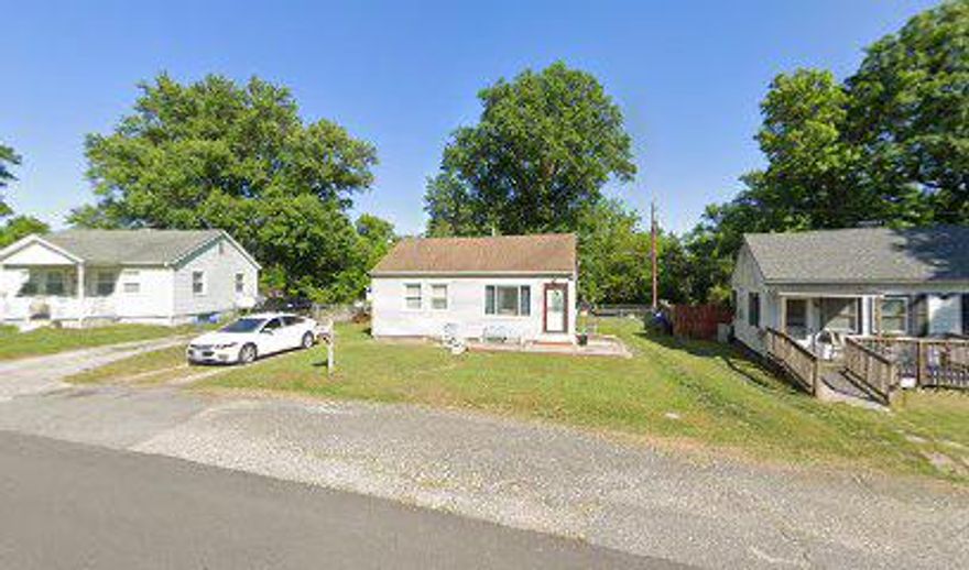 14 Taxi Way is a home ripe for the picking! With a very open floor plan and large bedrooms this home is perfect for any couple! All the essentials' covered including washer, dryer, stove, and fridge. Cozy and comforting the home also features a spacious backyard with unlimited potential for customization, perhaps a patio or maybe just a firepit with some chairs. The kitchen is well organized with plenty of storage, as well as a bar. Location wise its not too far from anything, from schools to groceries and even White Marsh Mall and the Avenue! Call or text to schedule a viewing of this cozy home!