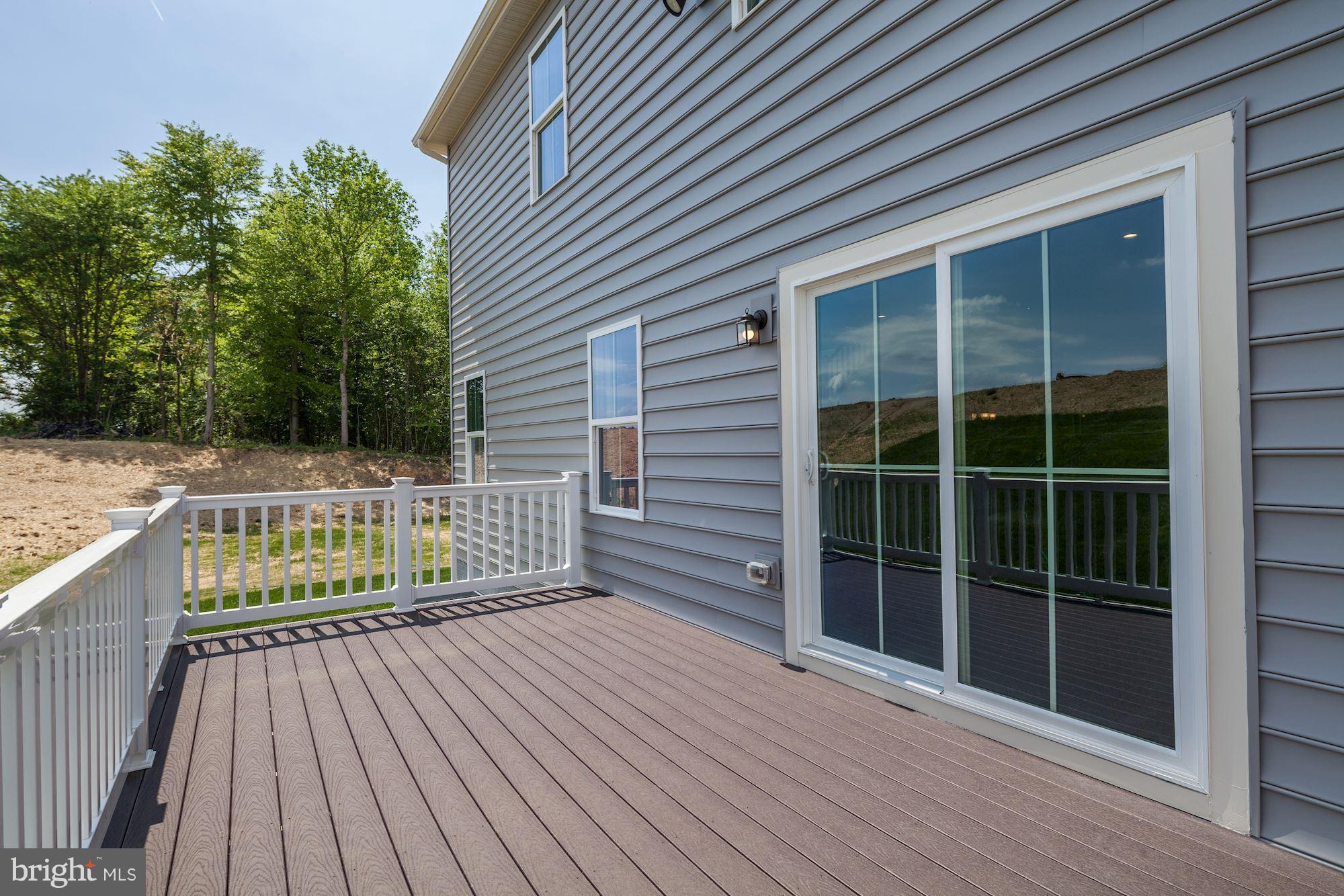 OVERLOOK AT SCENIC MANOR - Residential