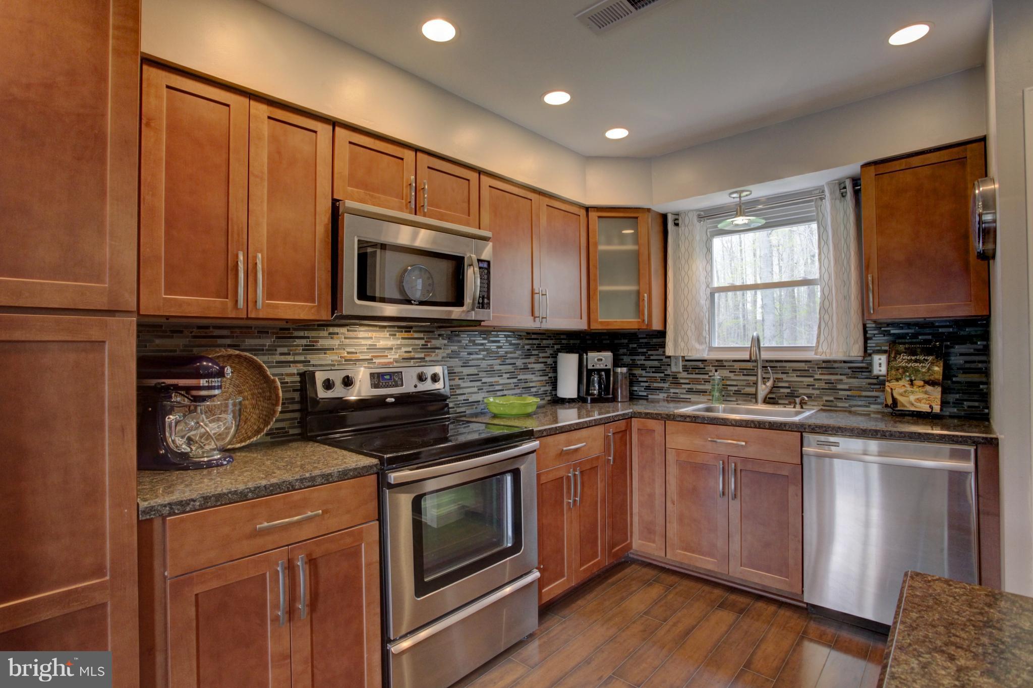 DALE CITY - Residential