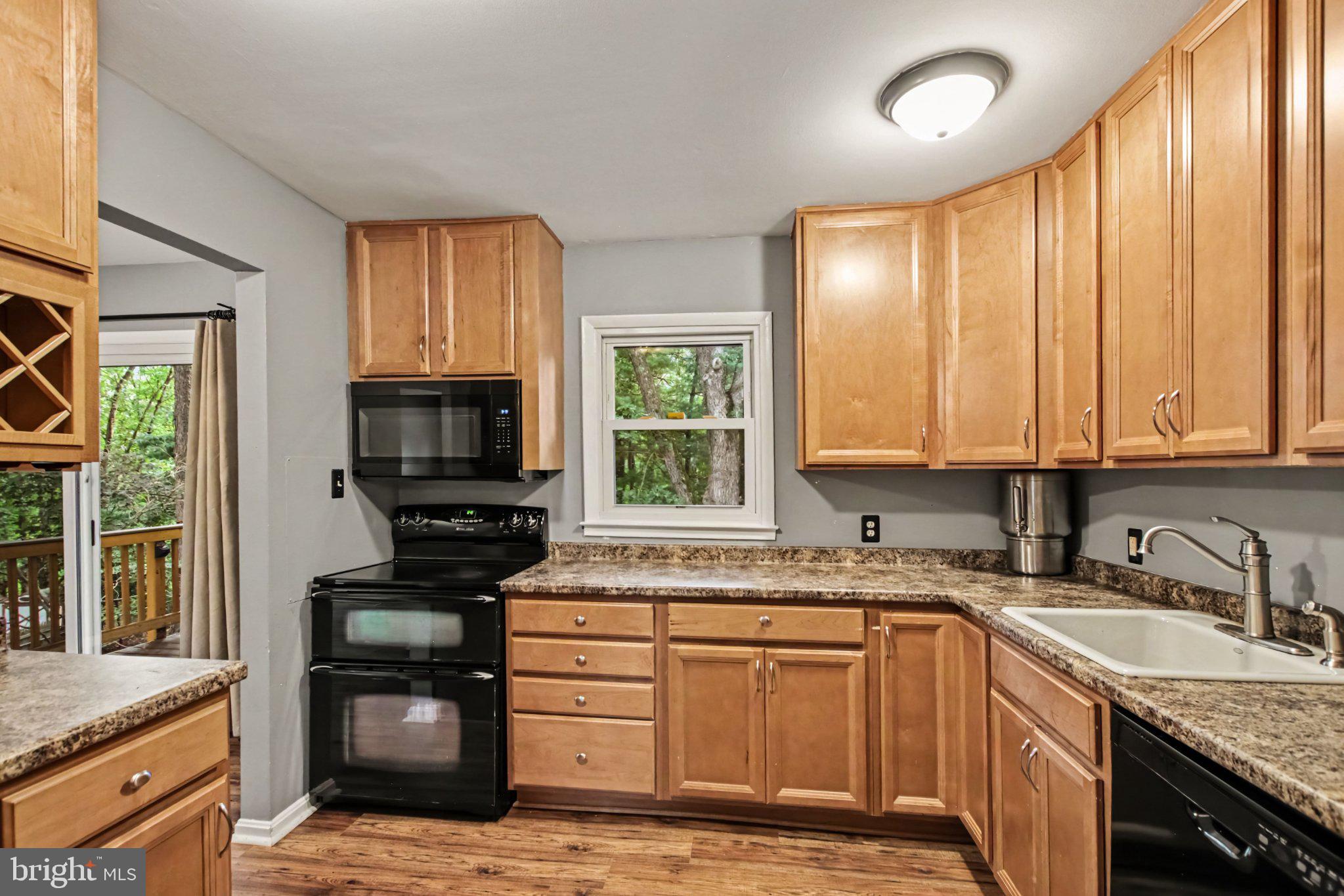 14010 MONTOCLAIR LANE