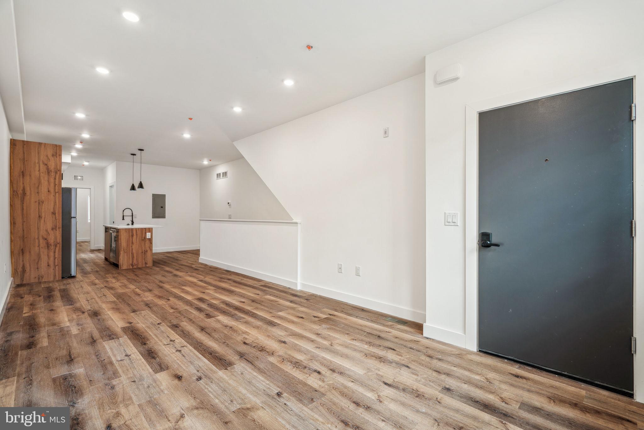 MANTUA - Residential Lease