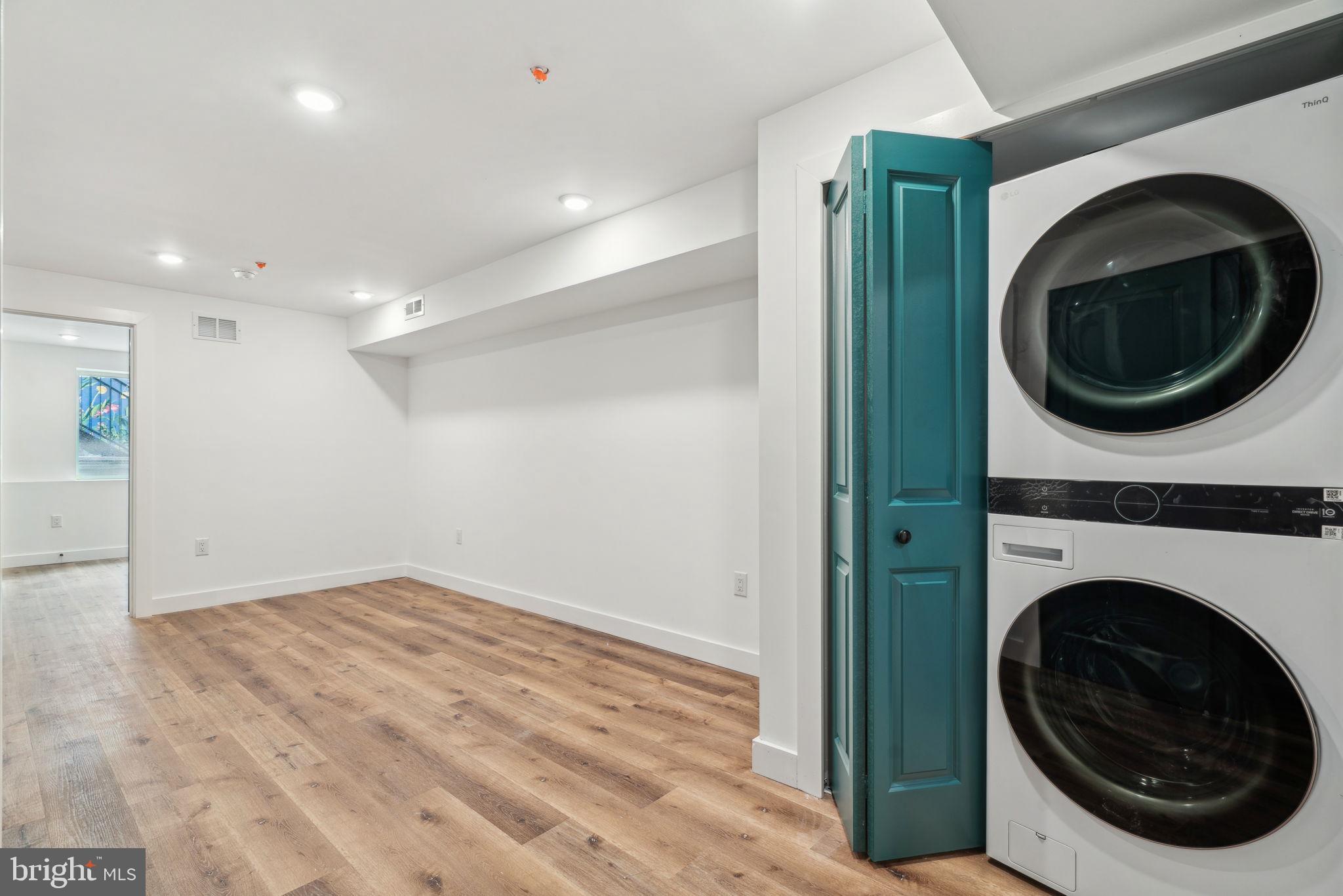 MANTUA - Residential Lease