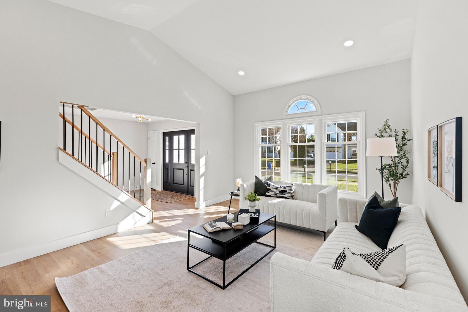 YARDLEY RUN - Residential