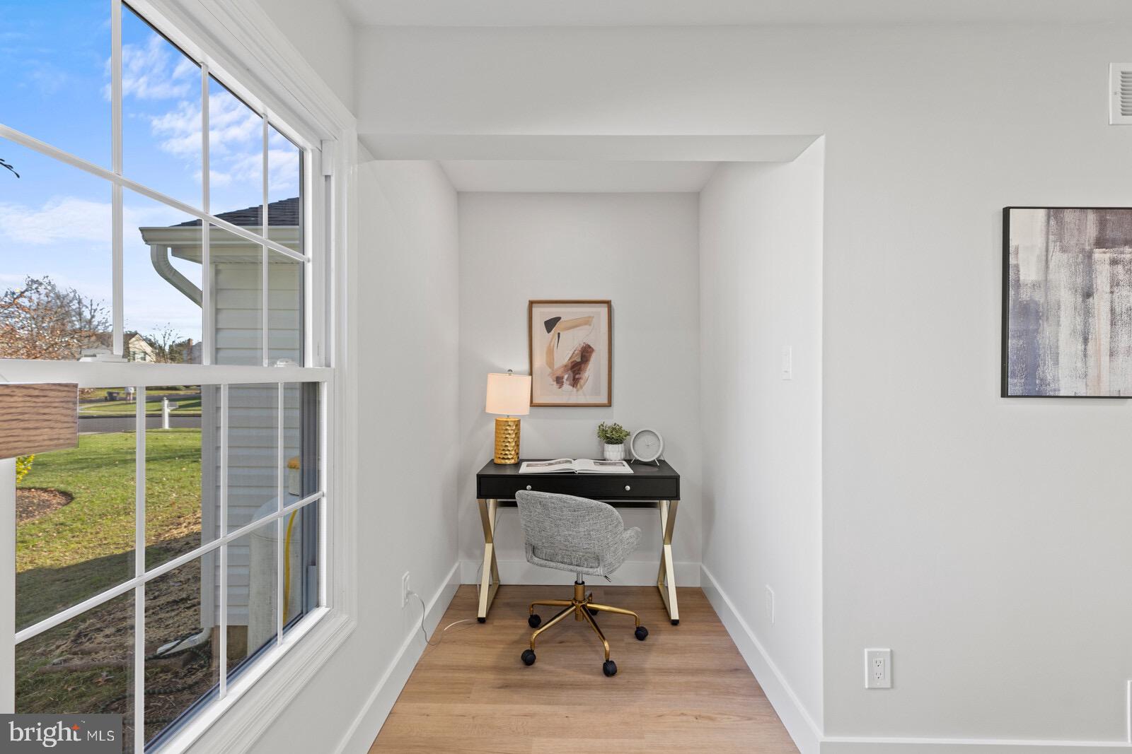 YARDLEY RUN - Residential