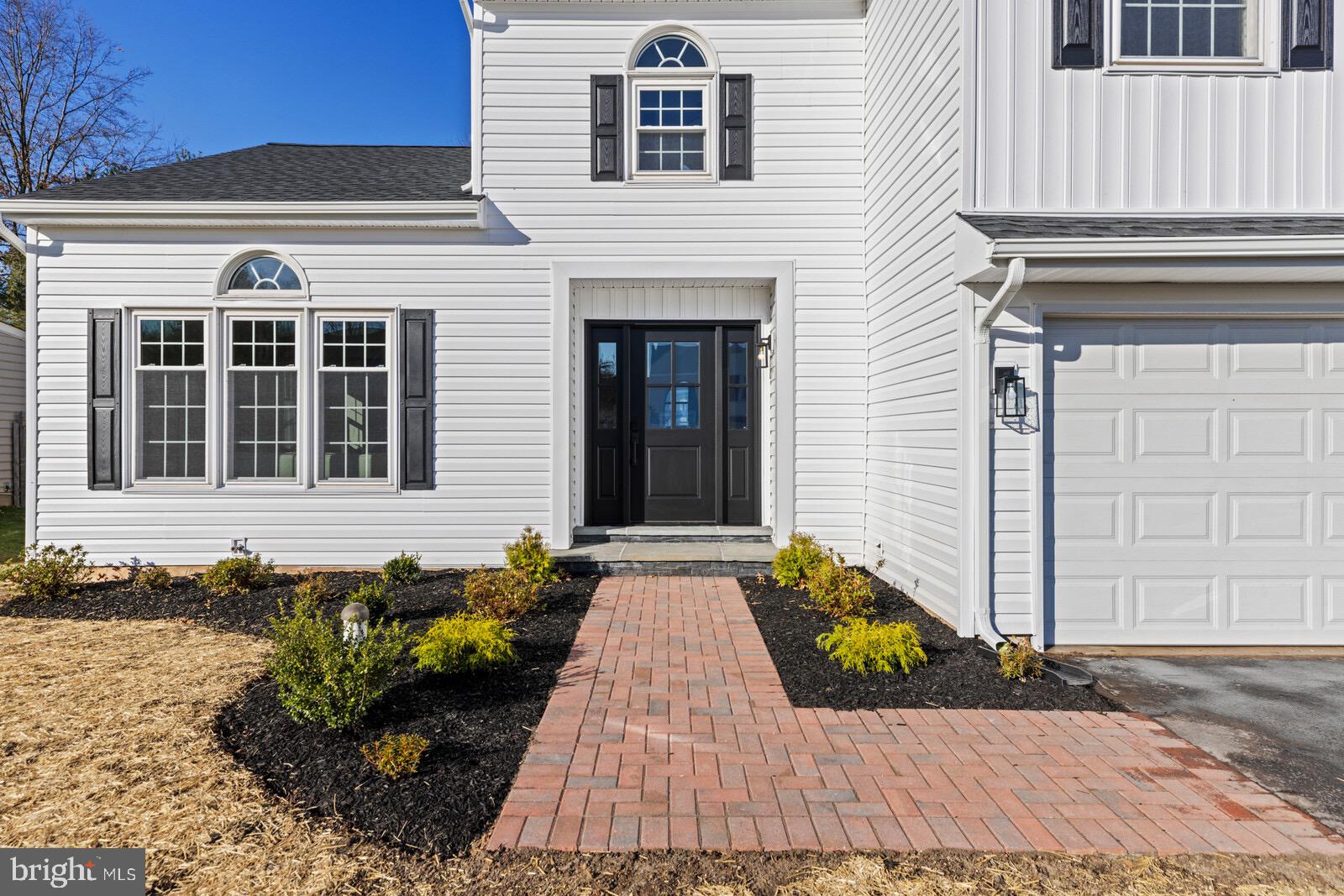 YARDLEY RUN - Residential