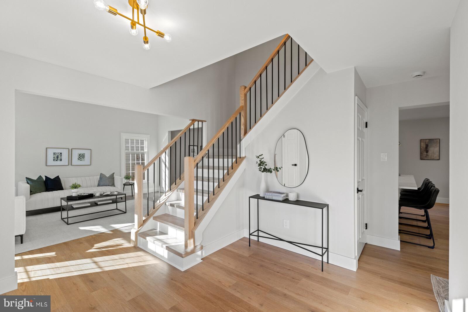 YARDLEY RUN - Residential