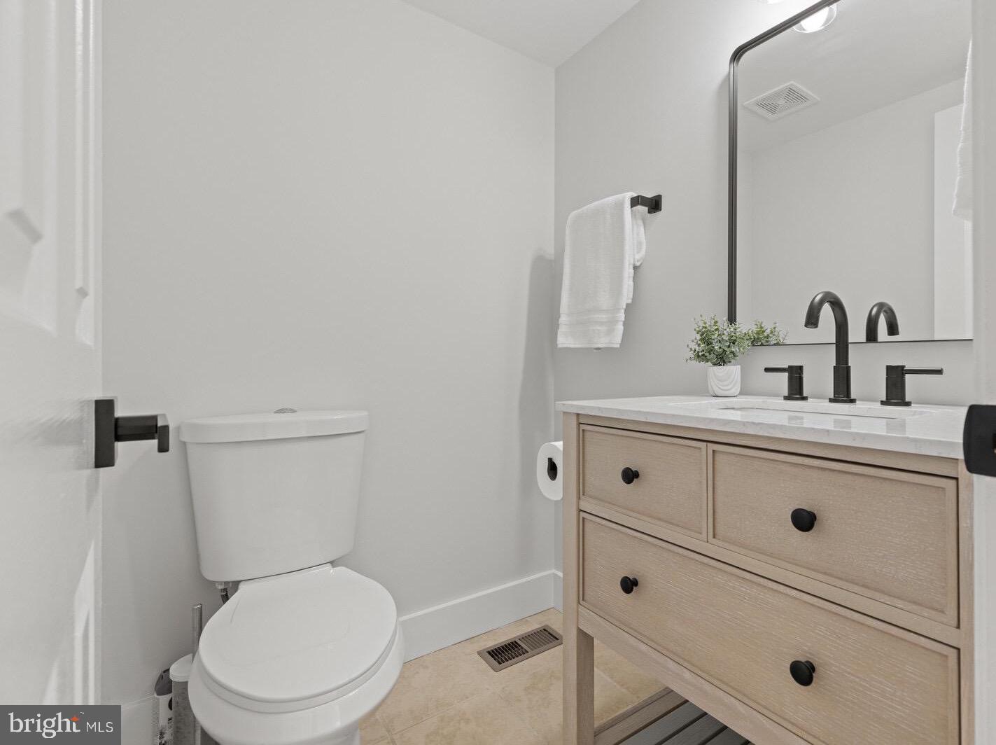 YARDLEY RUN - Residential