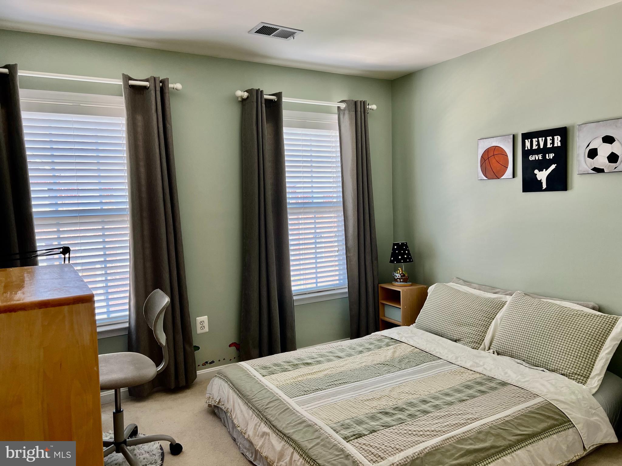 ROCKLAND VILLAGE - Residential