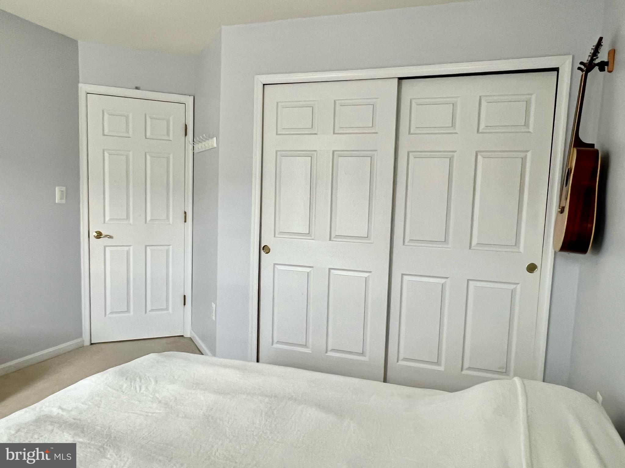 ROCKLAND VILLAGE - Residential