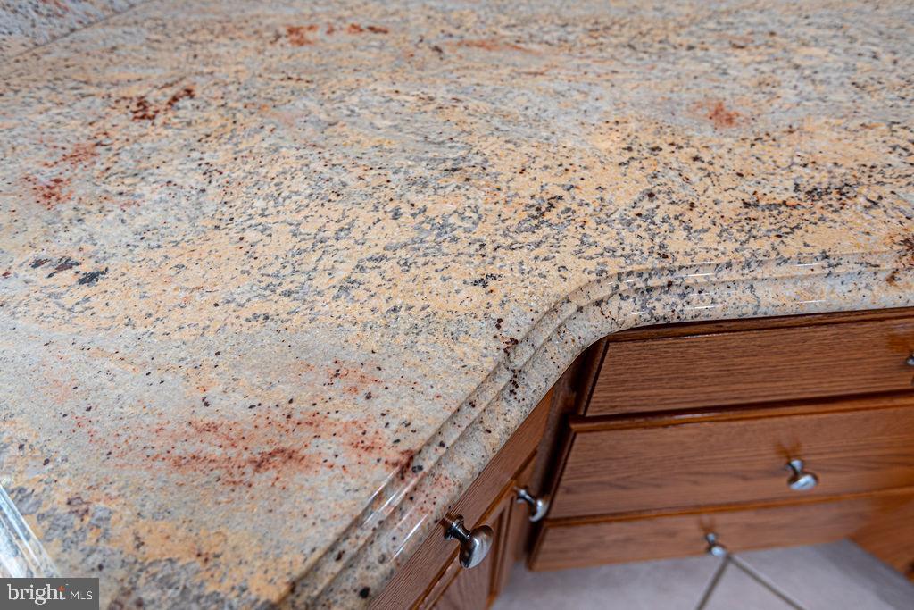 OCEAN PINES - THE PARKE - Residential