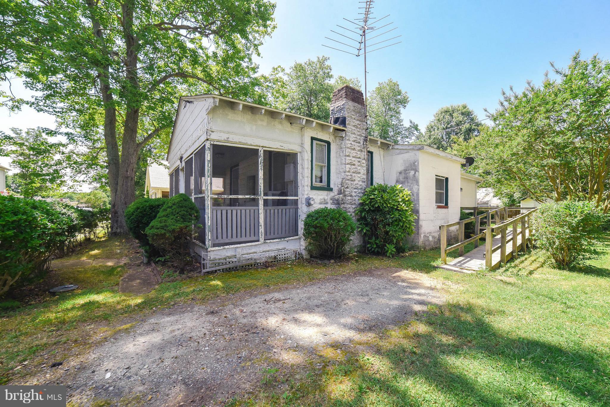ST CLEMENTS SHORES - Residential
