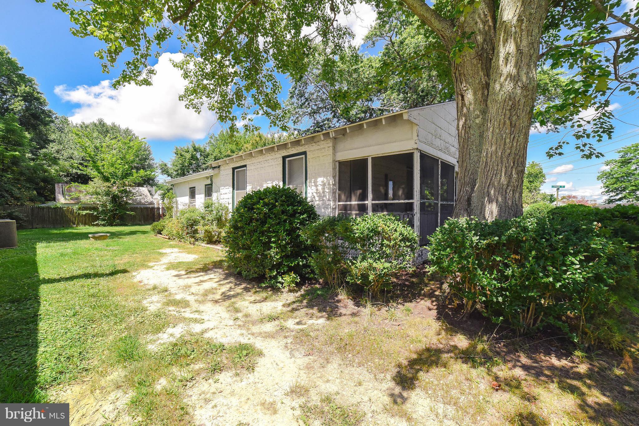 ST CLEMENTS SHORES - Residential