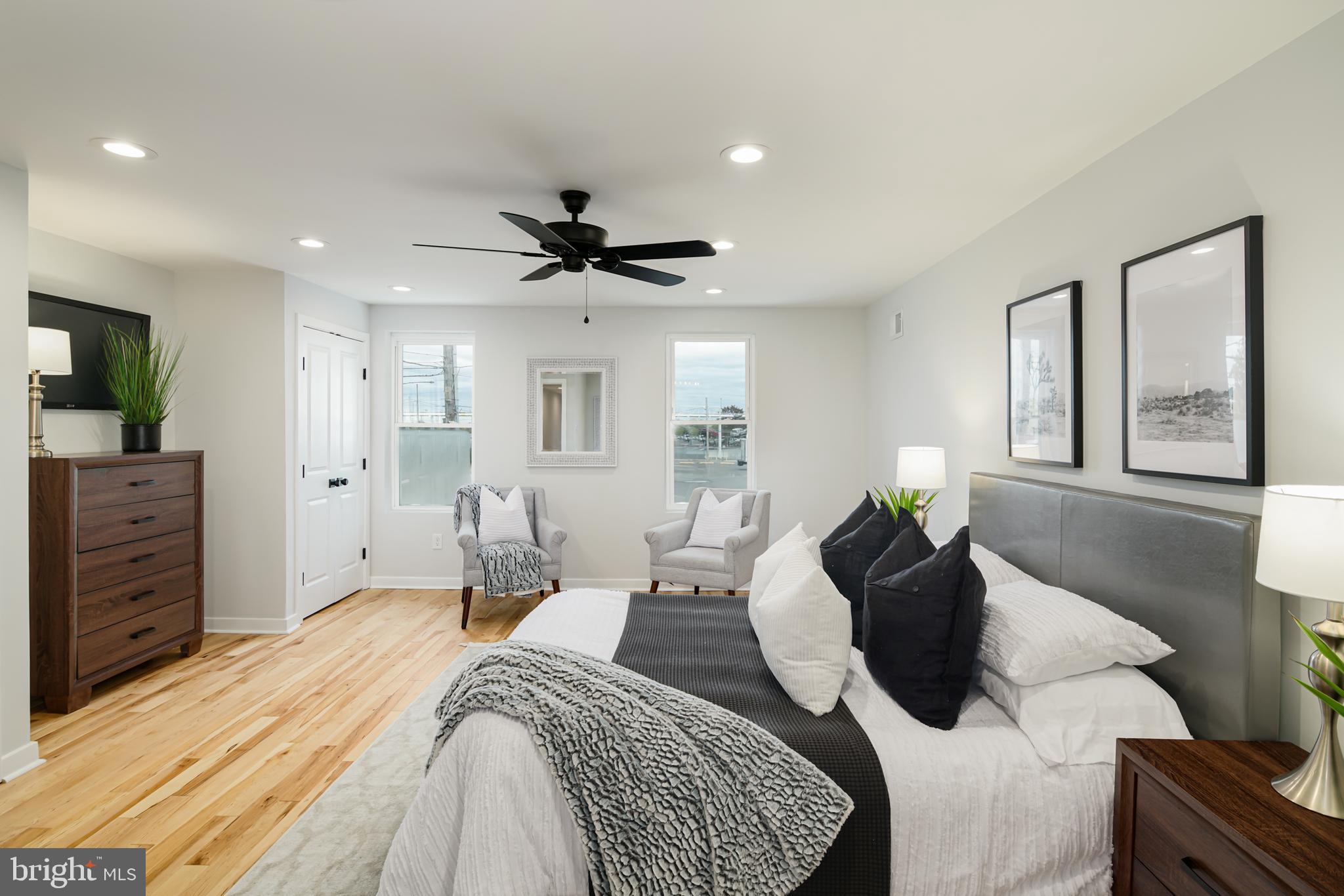 BRIDESBURG - Residential